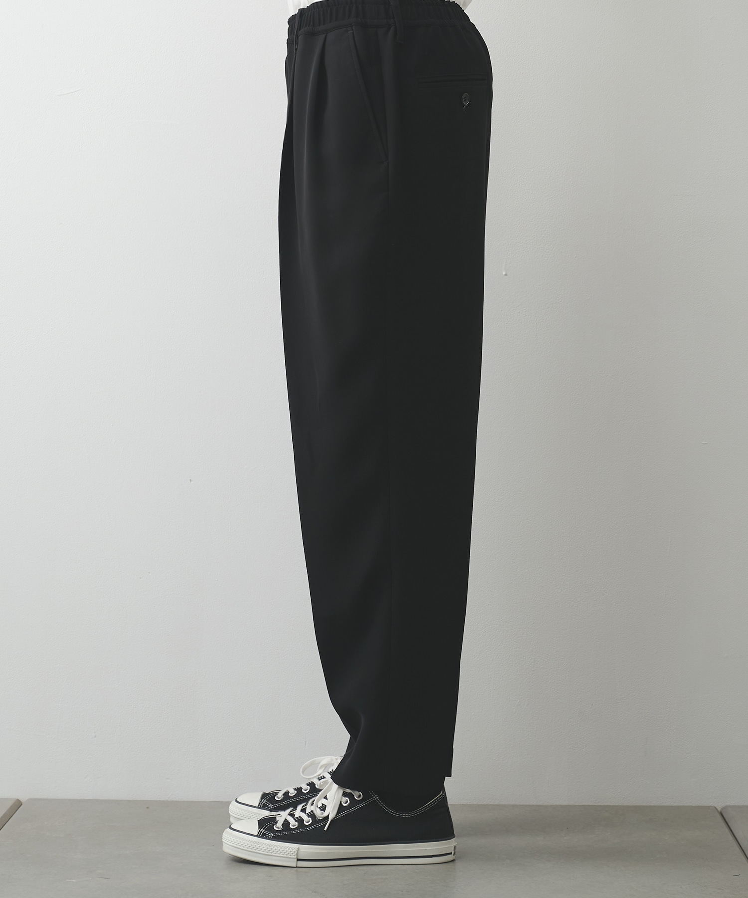 WIDE TAPERED PANTS N.HOOLYWOOD