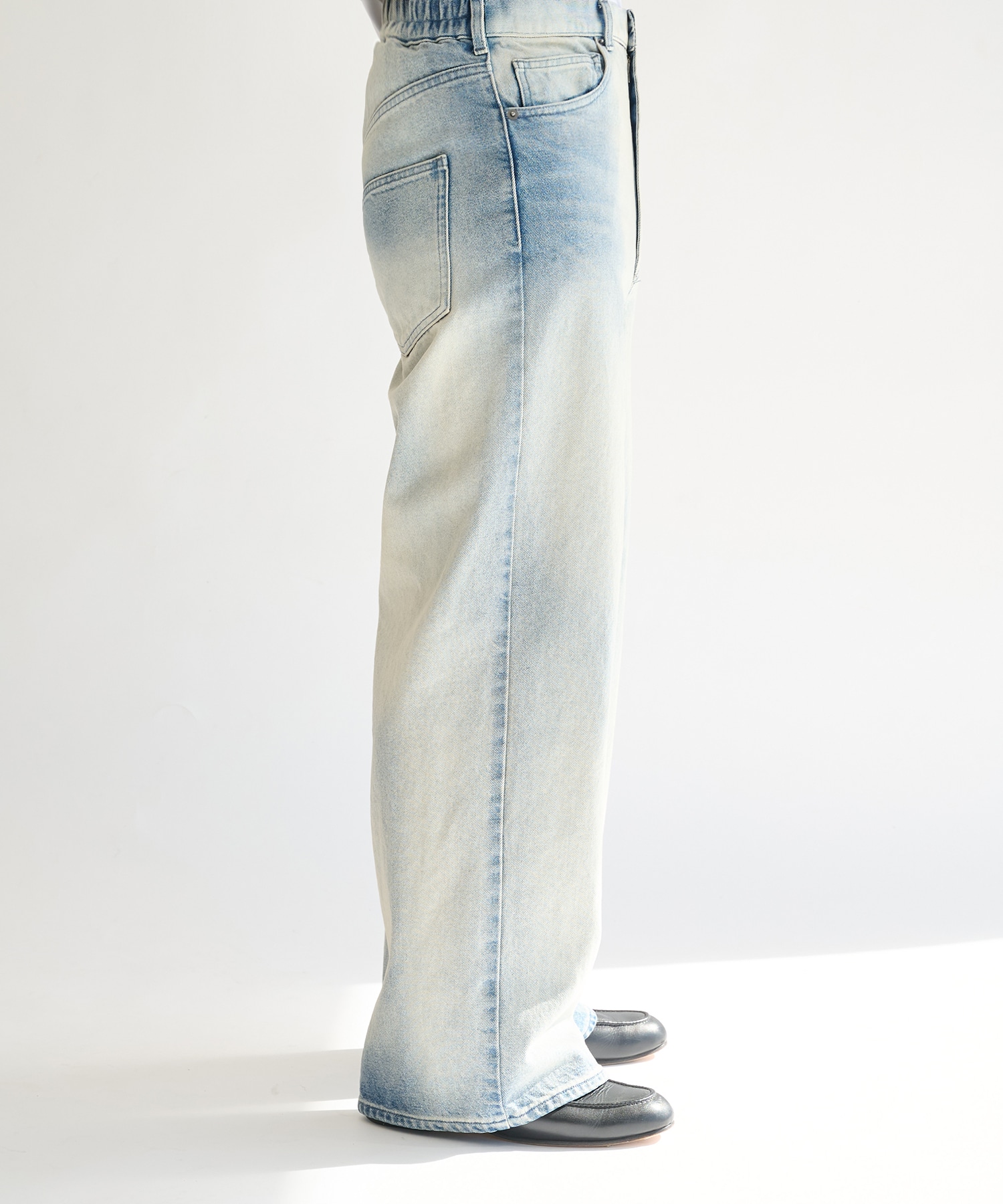BLEACH OVERDYE DENIM JEANS STUDIOUS