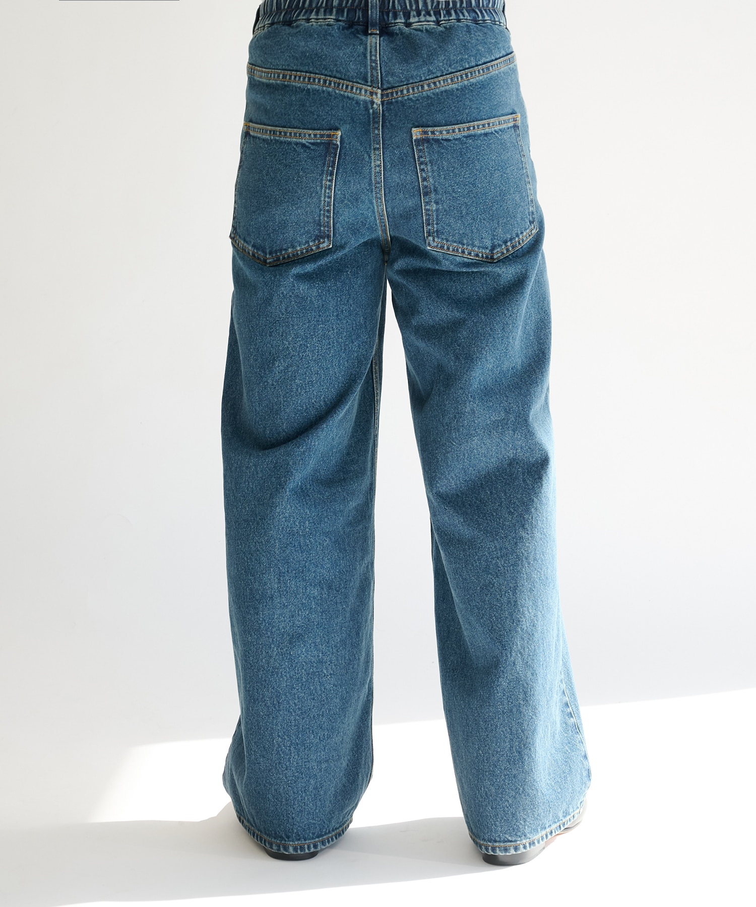 BLEACH OVERDYE DENIM JEANS STUDIOUS