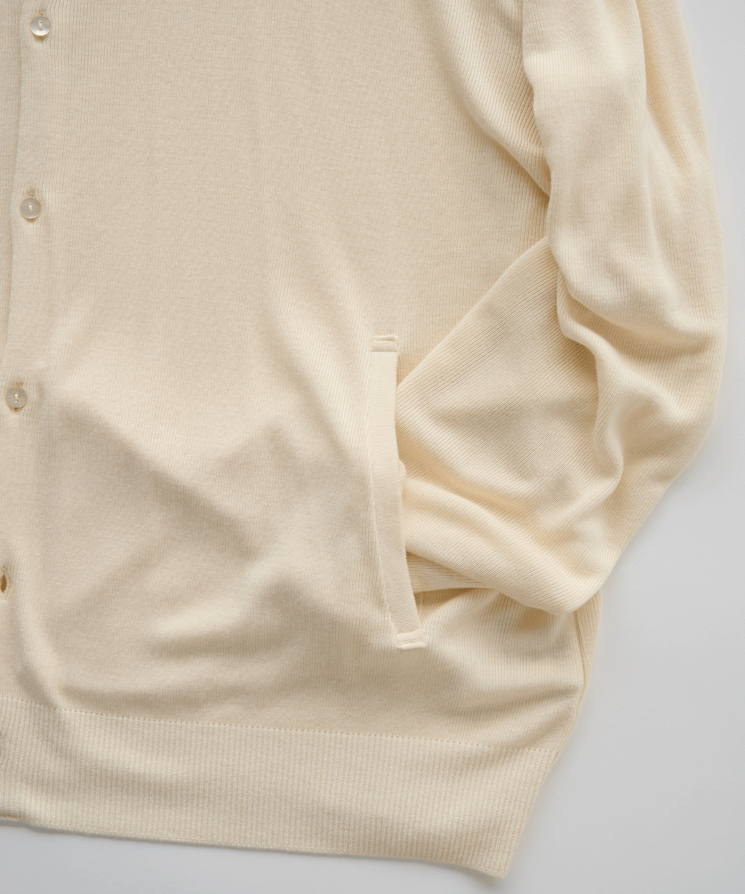 Silky Knit Shirts STUDIOUS