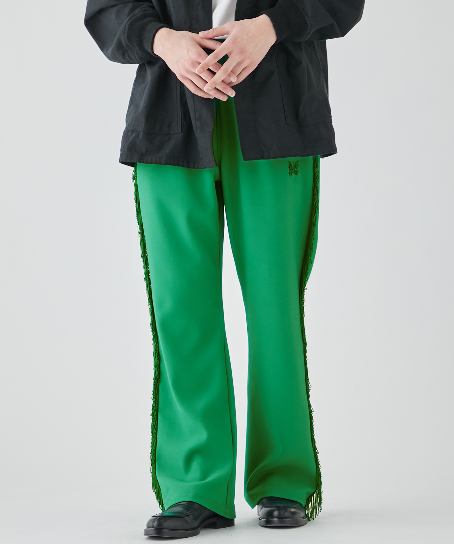 GREEN
