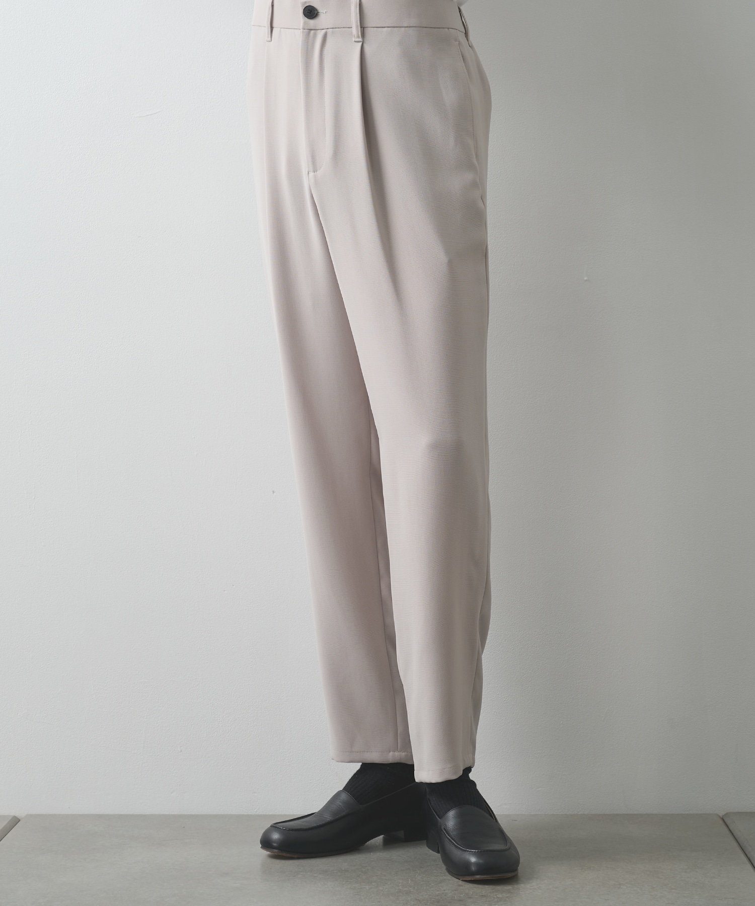 LIGHT BEIGE