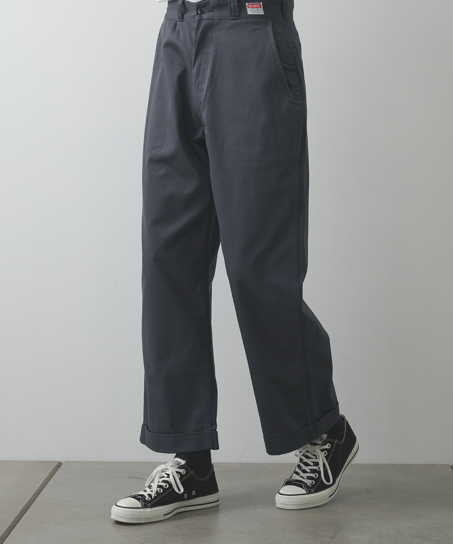DARK GREY