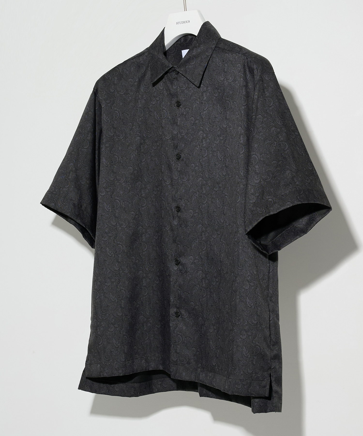 DARK GREY