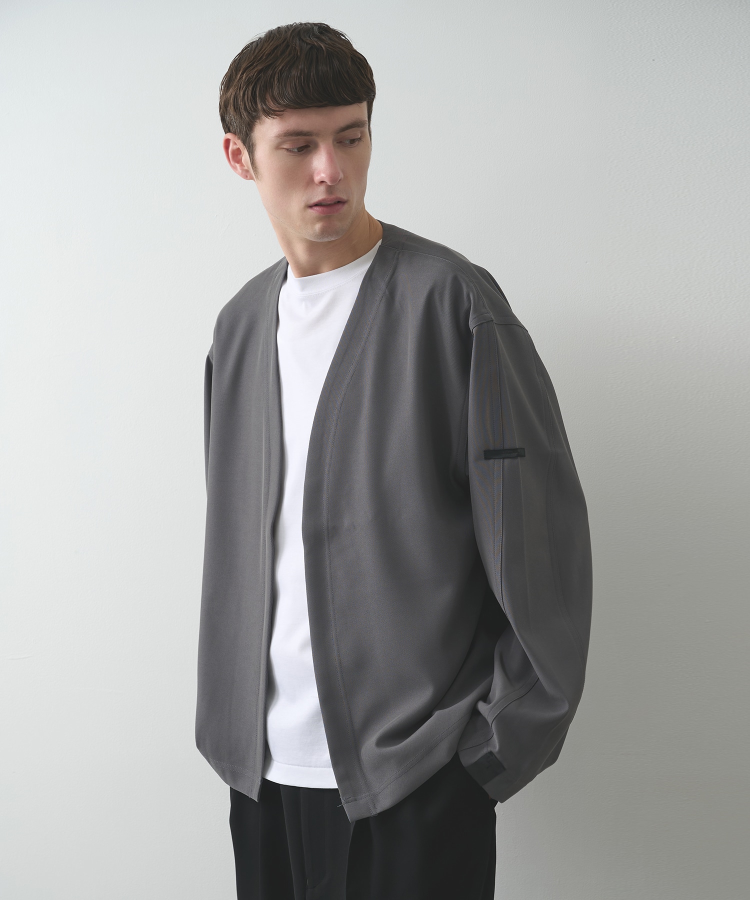 DARK GREY