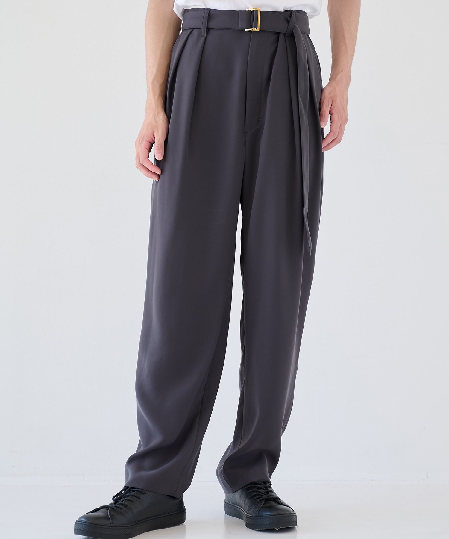 DARK GREY