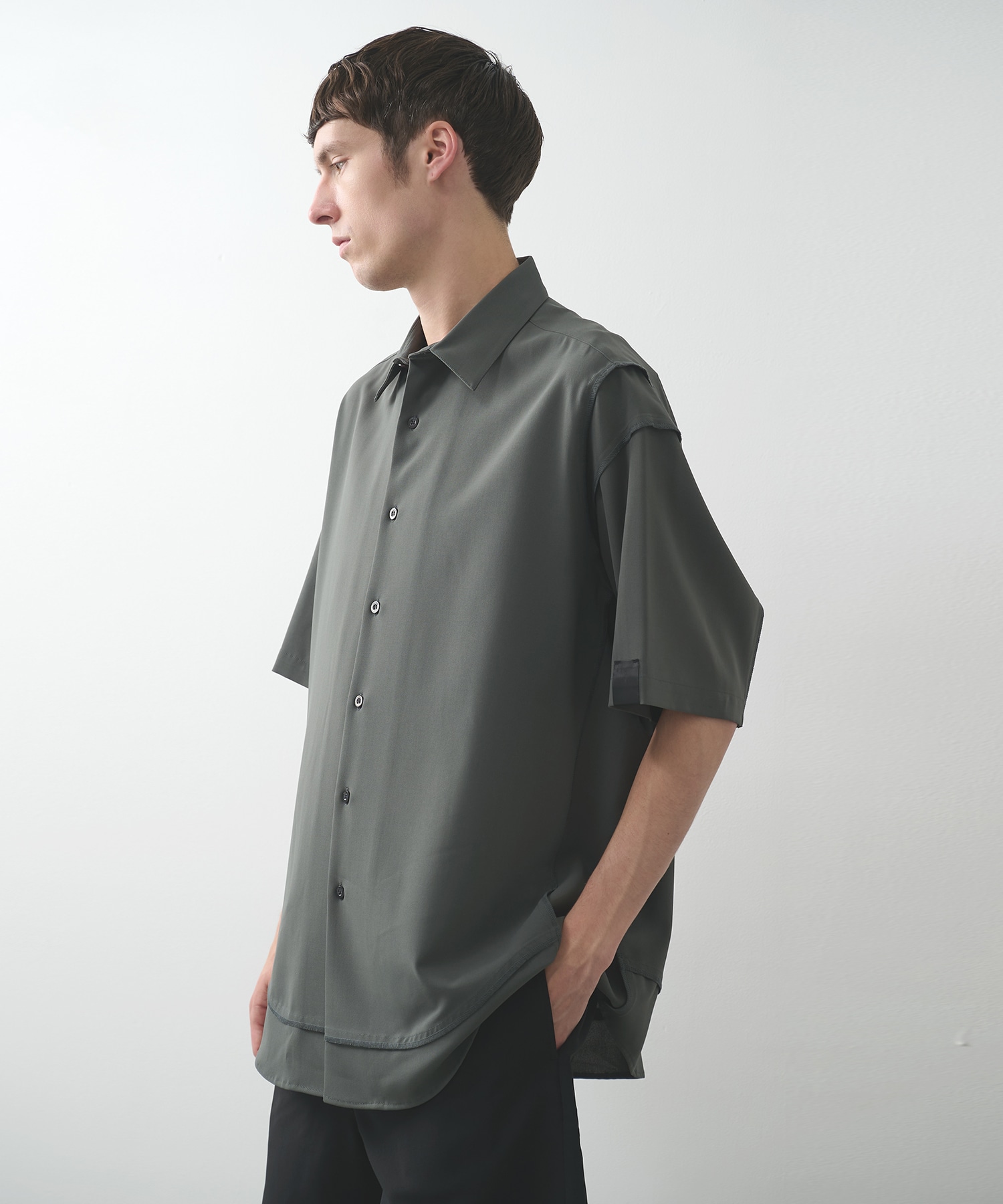 DARK GREY