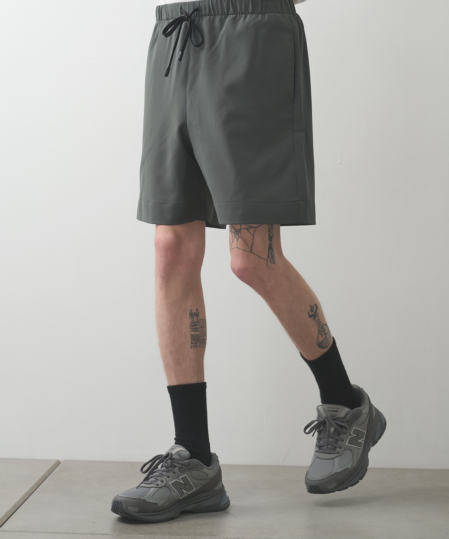 DARK GREY