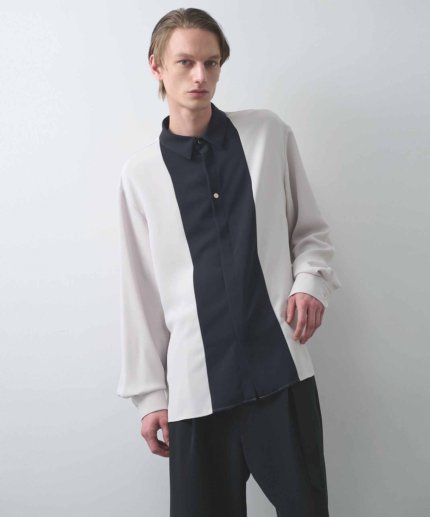 LIGHT GREY