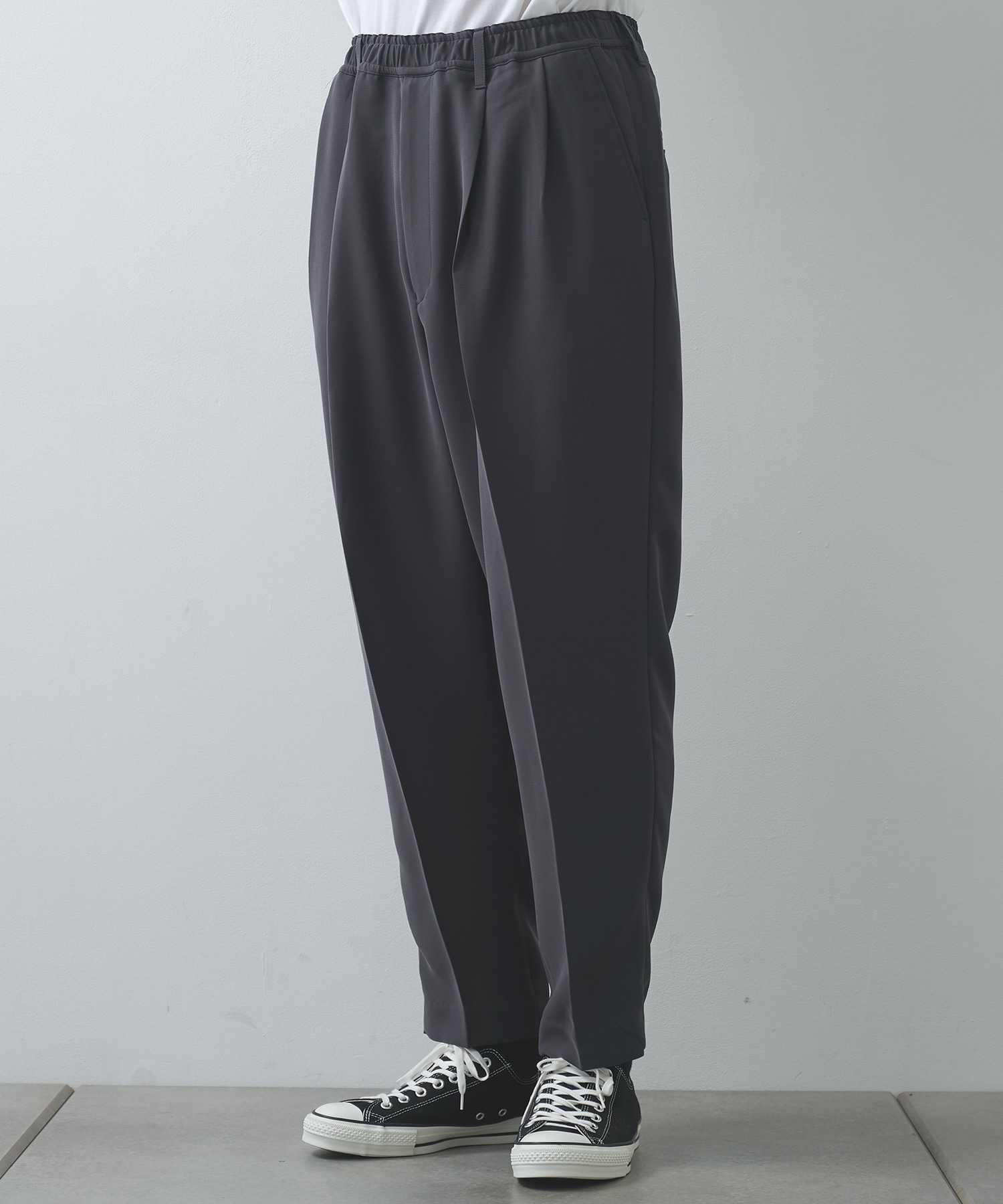 DARK GREY