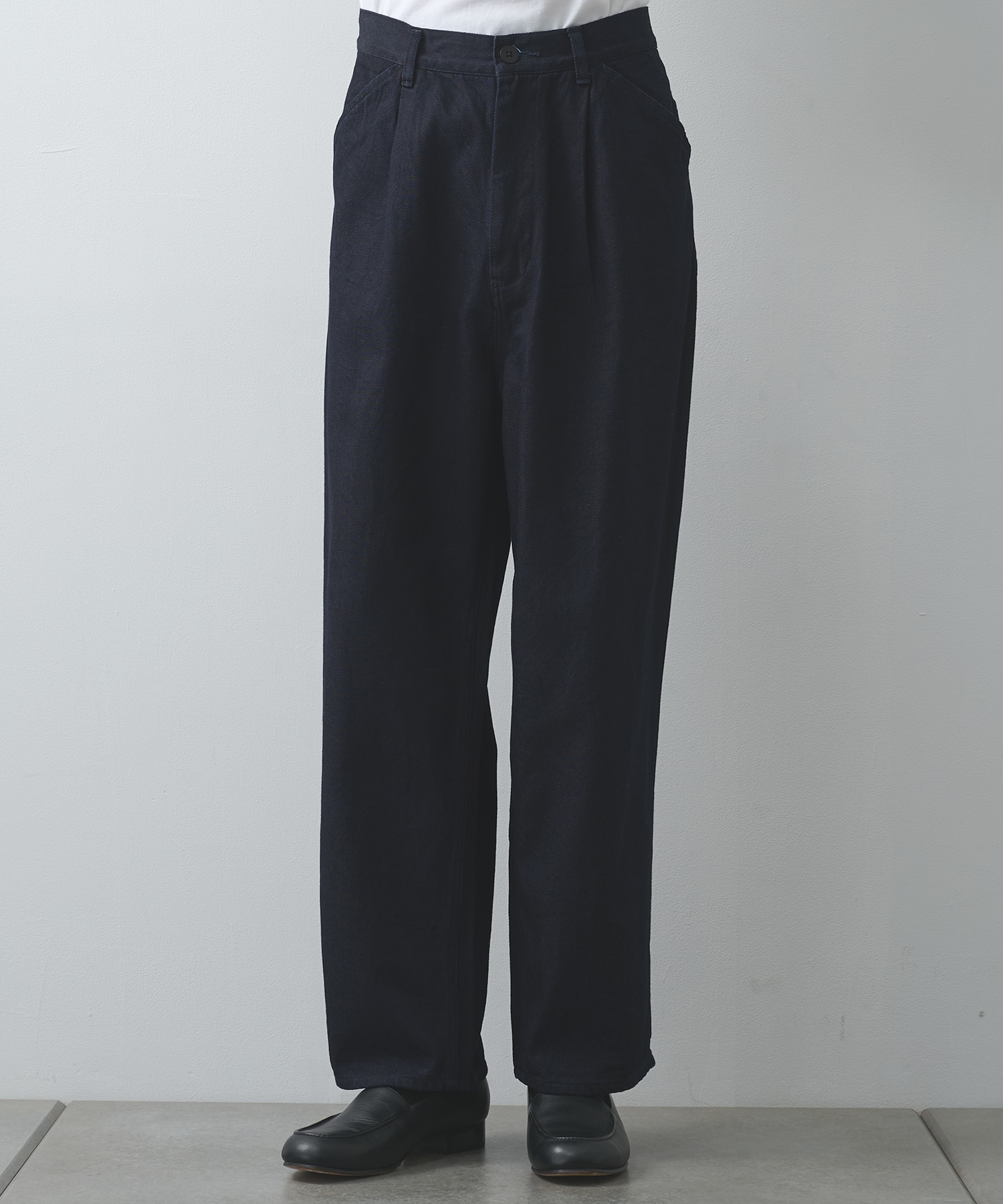 DARK NAVY