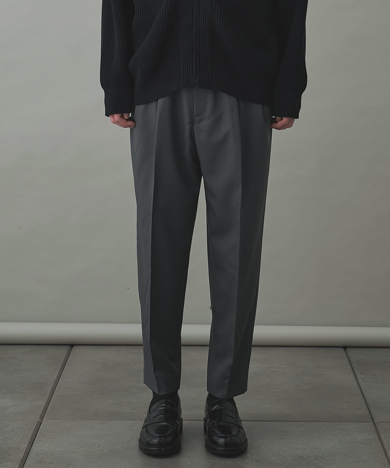 DARK GREY
