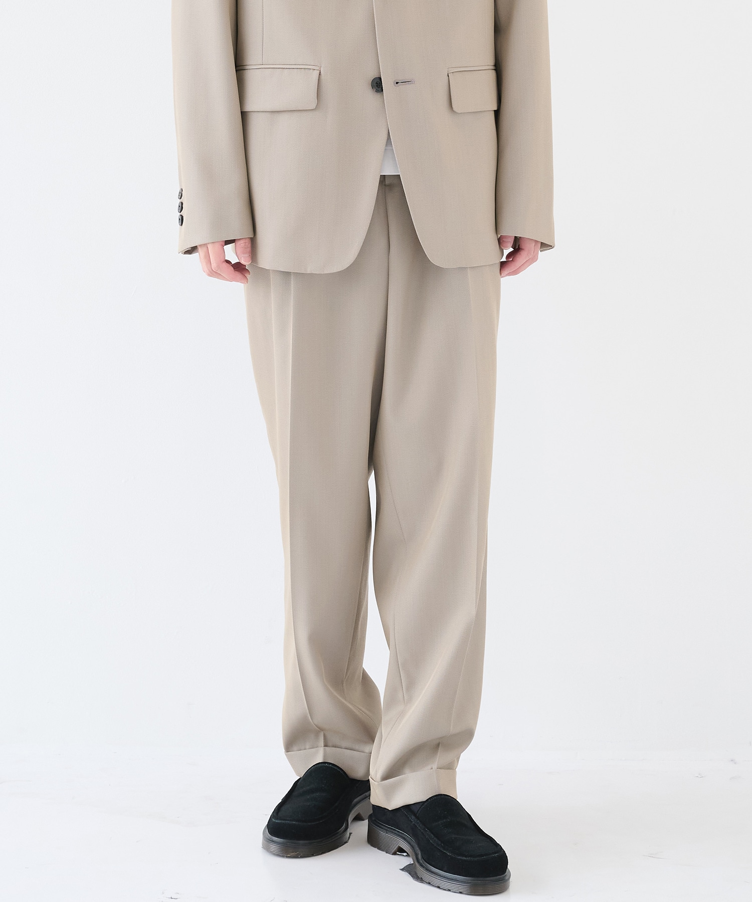GREY BEIGE
