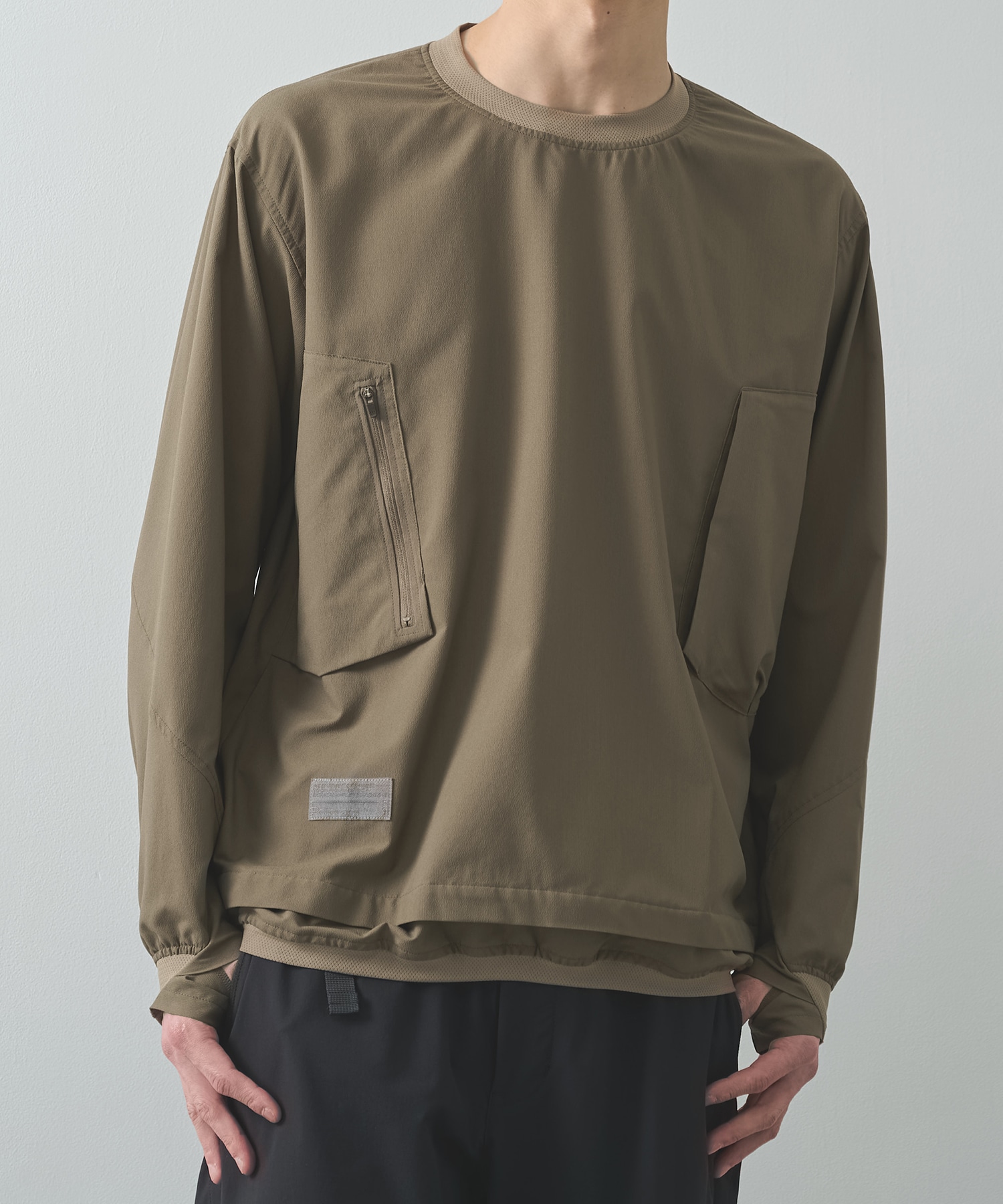 KHAKI