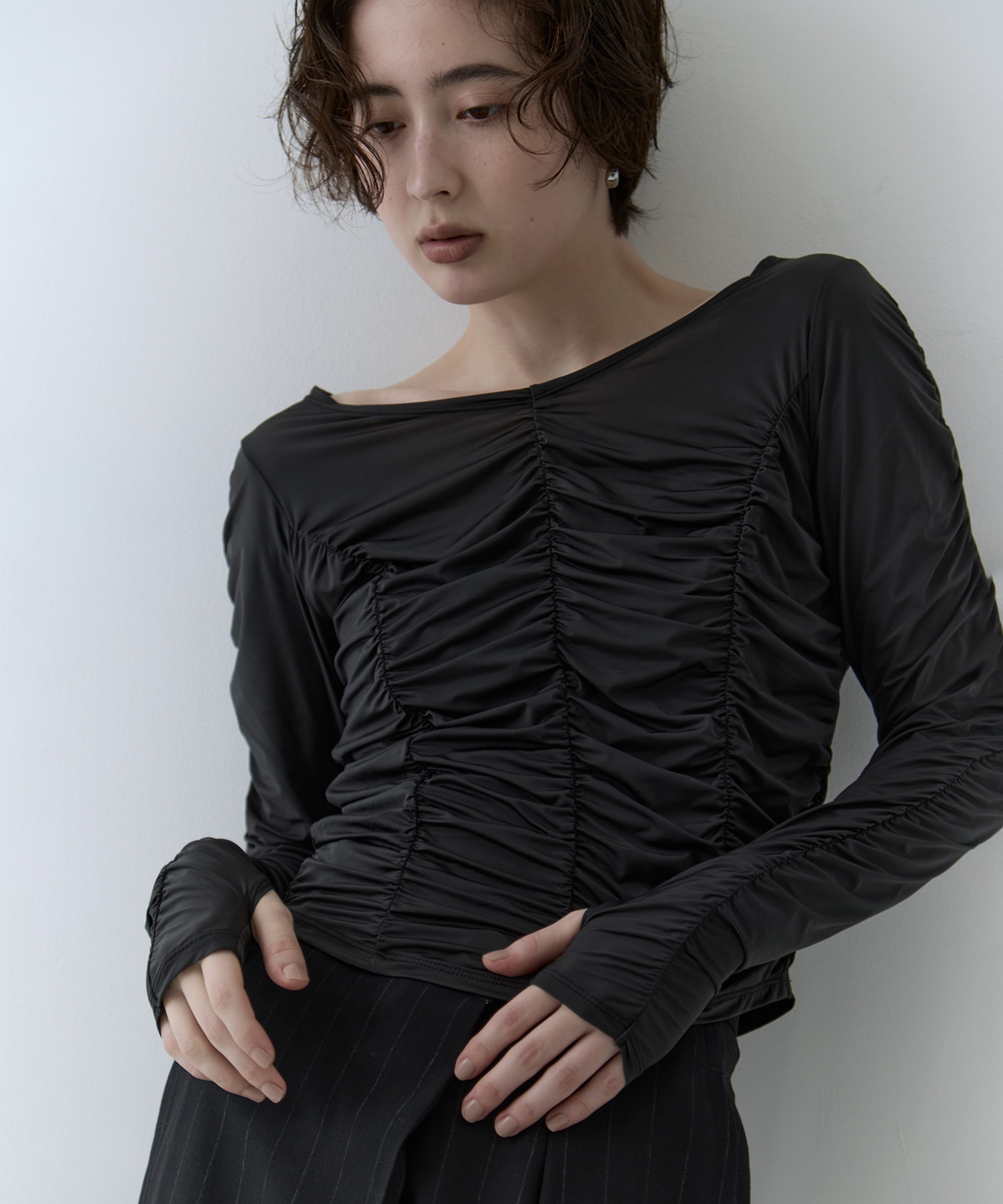 DARK GREY