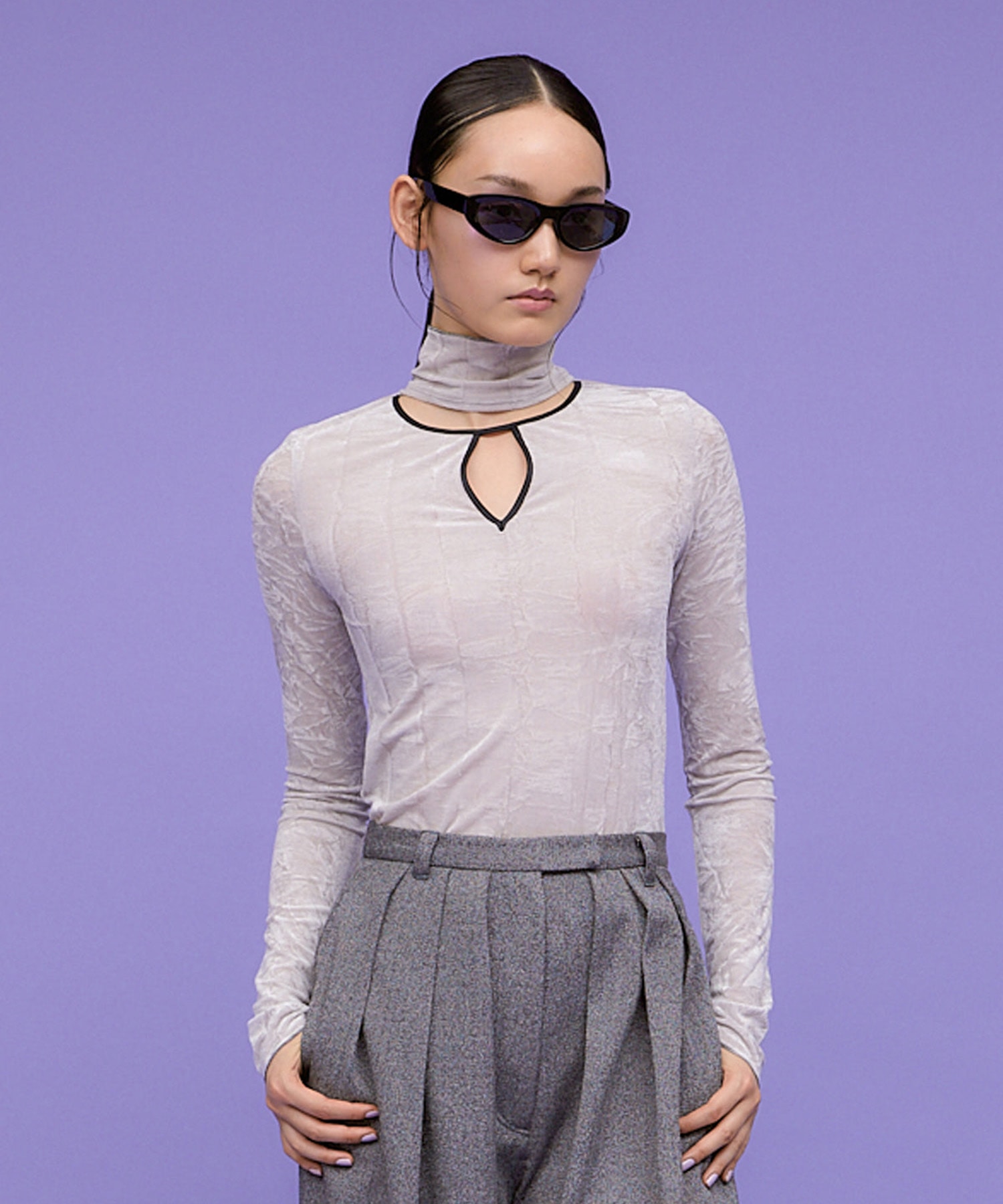 GREY BEIGE