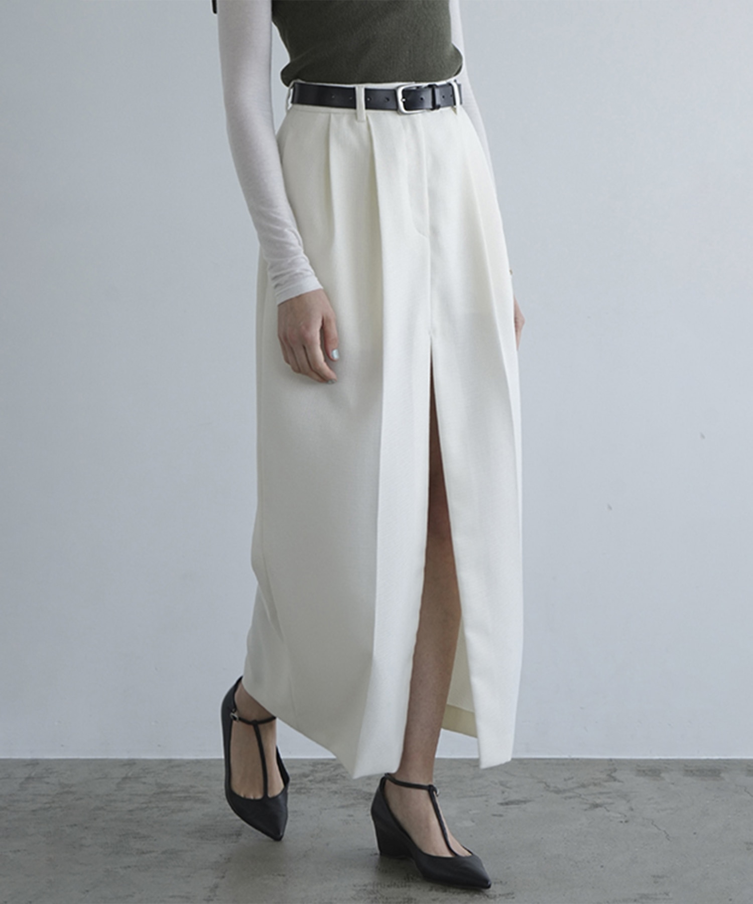 IVORY
