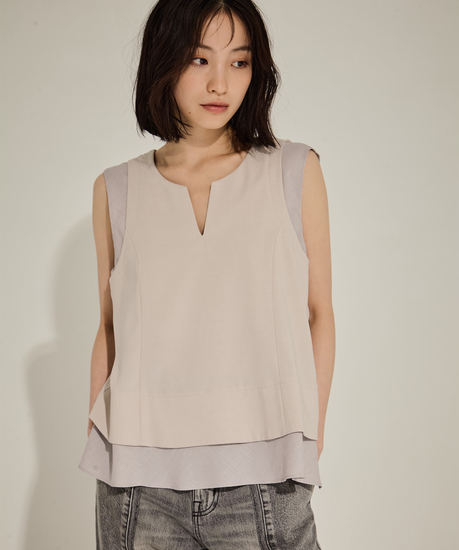 LIGHT BEIGE