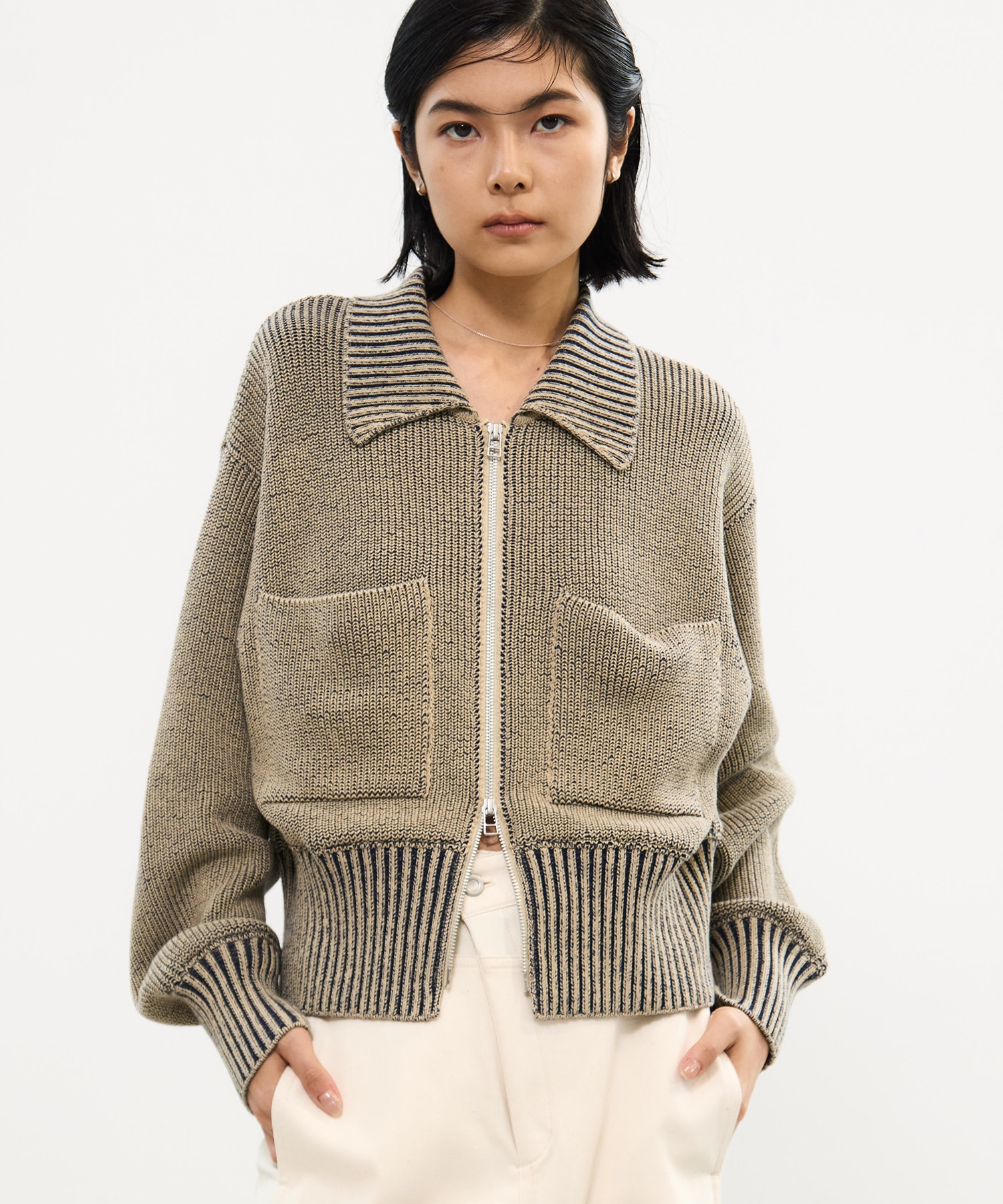 KHAKI