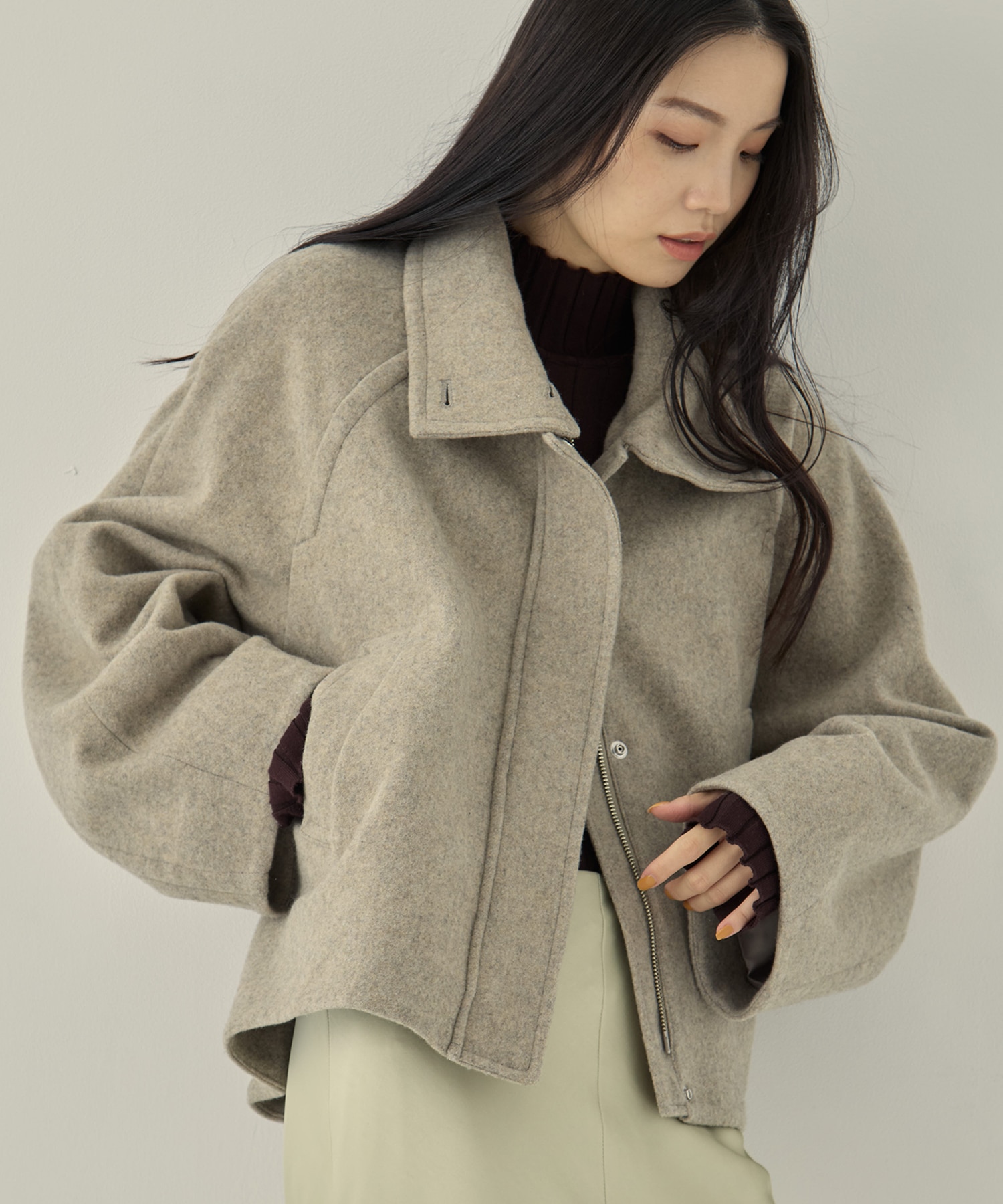 LIGHT BEIGE