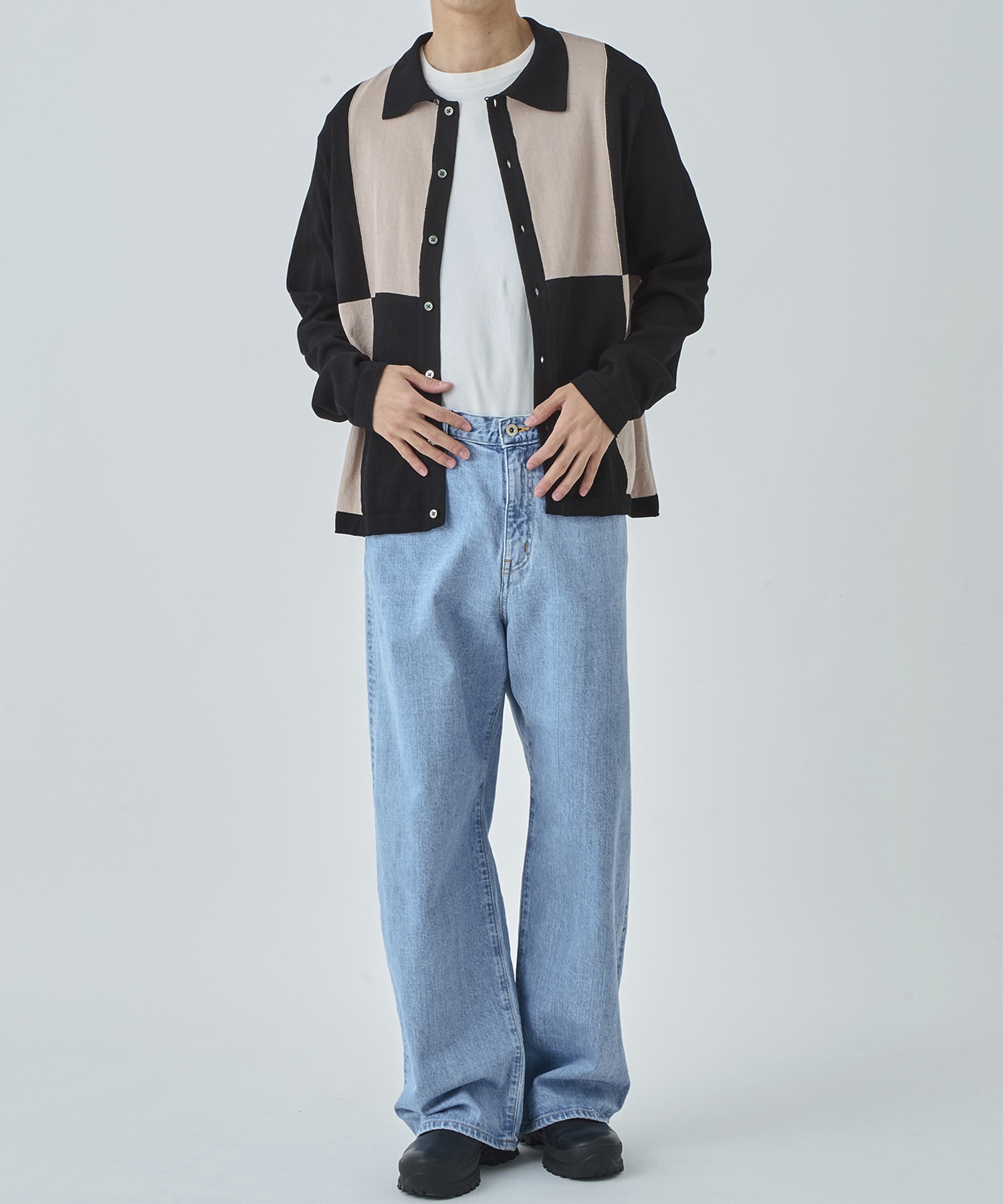 ALL BLUES BUTTON UP SWEATER Name.