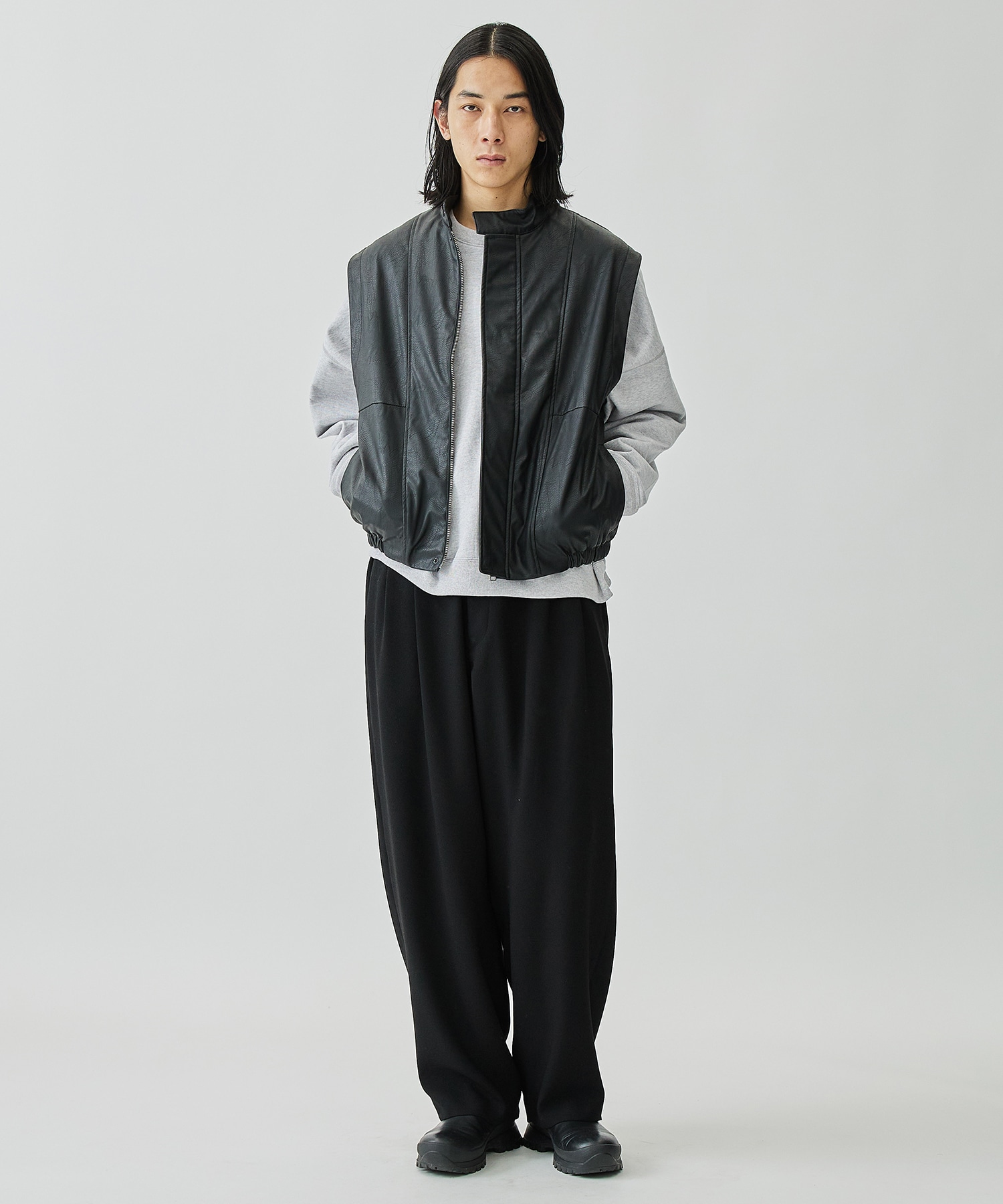 〈別注〉 Eco Leather VEST NOISEMARKER
