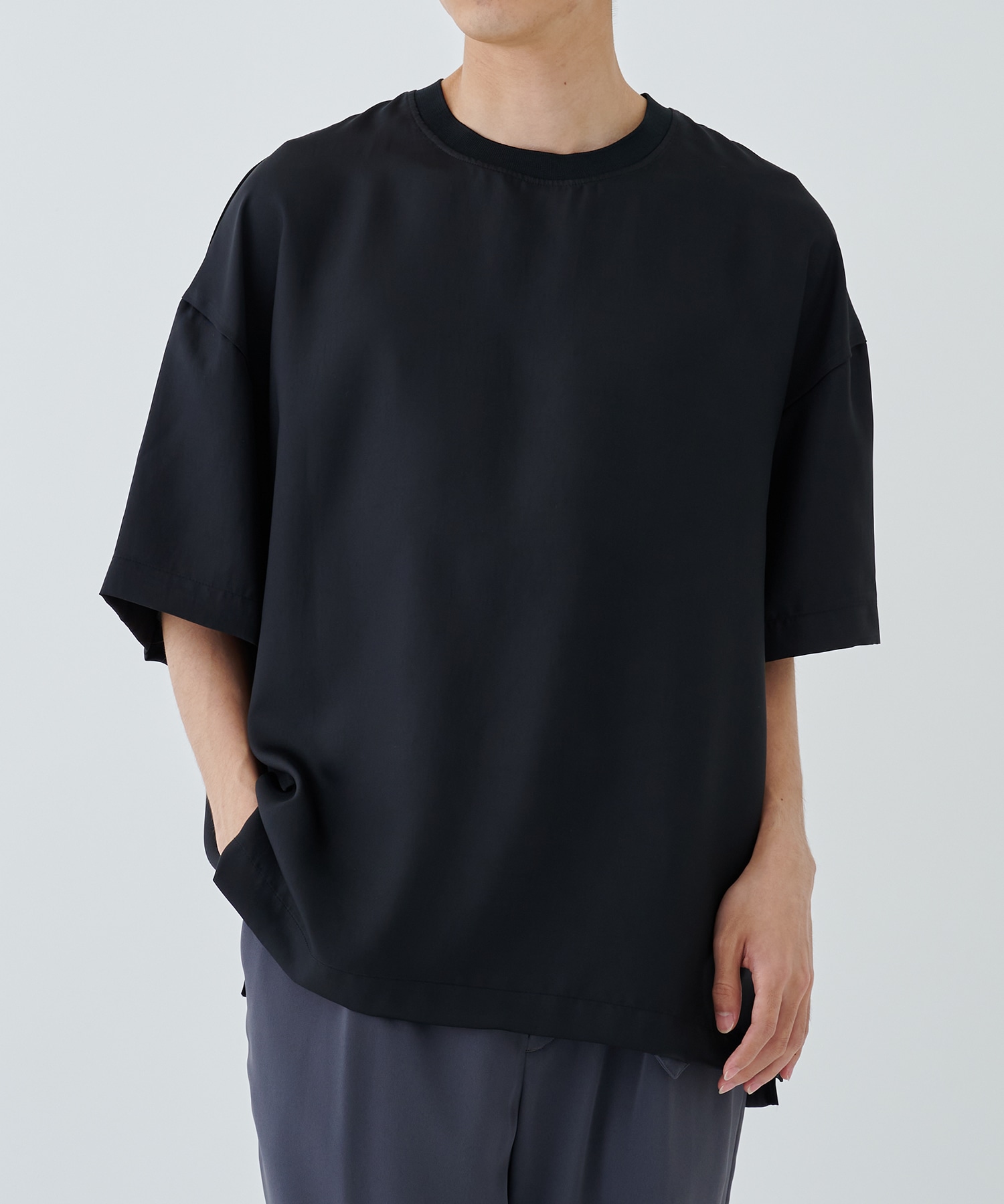 Silky Twill Simple Modern Rib Neck Pullover CULLNI