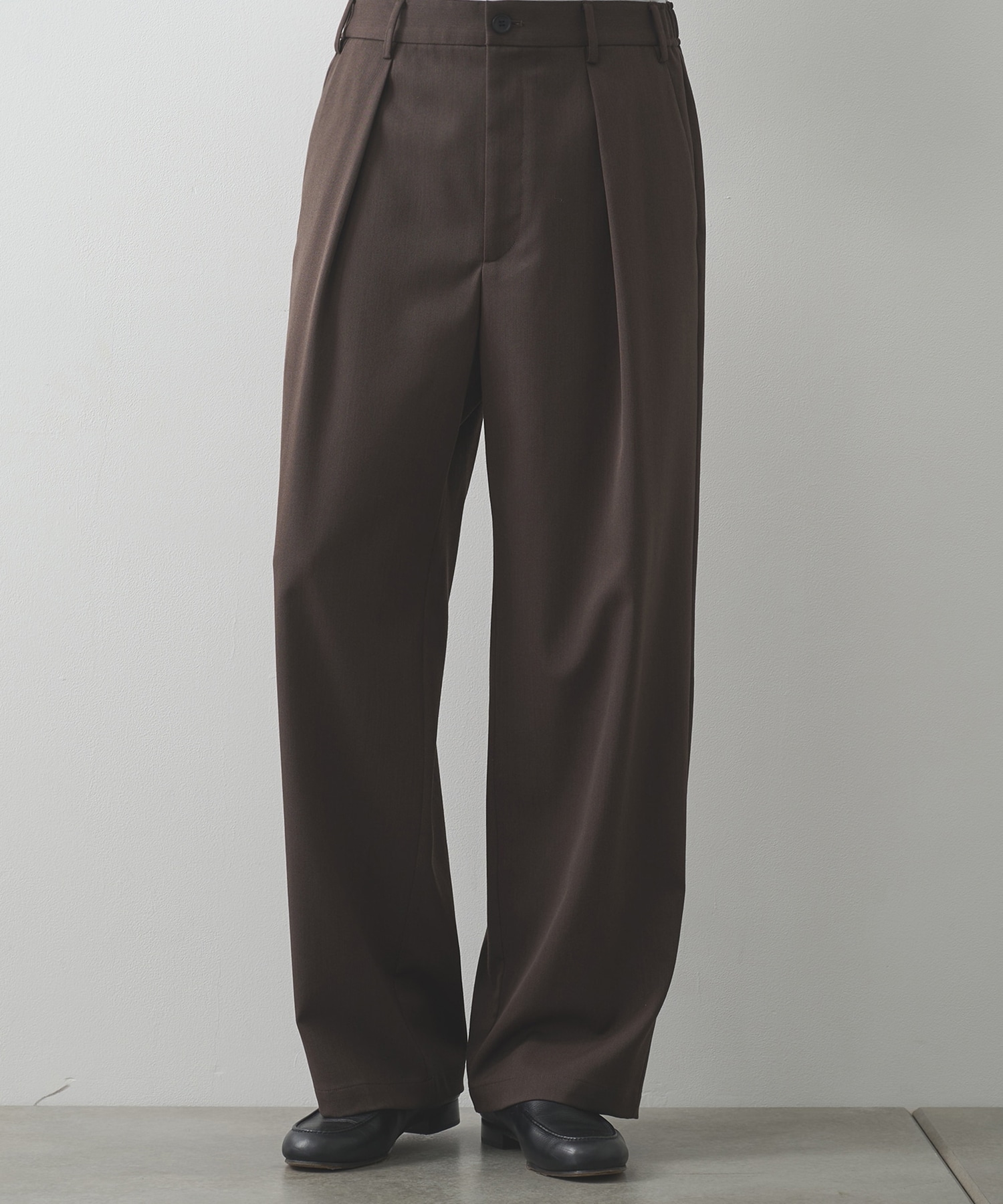 Non-Mulesed Easy Slacks STUDIOUS