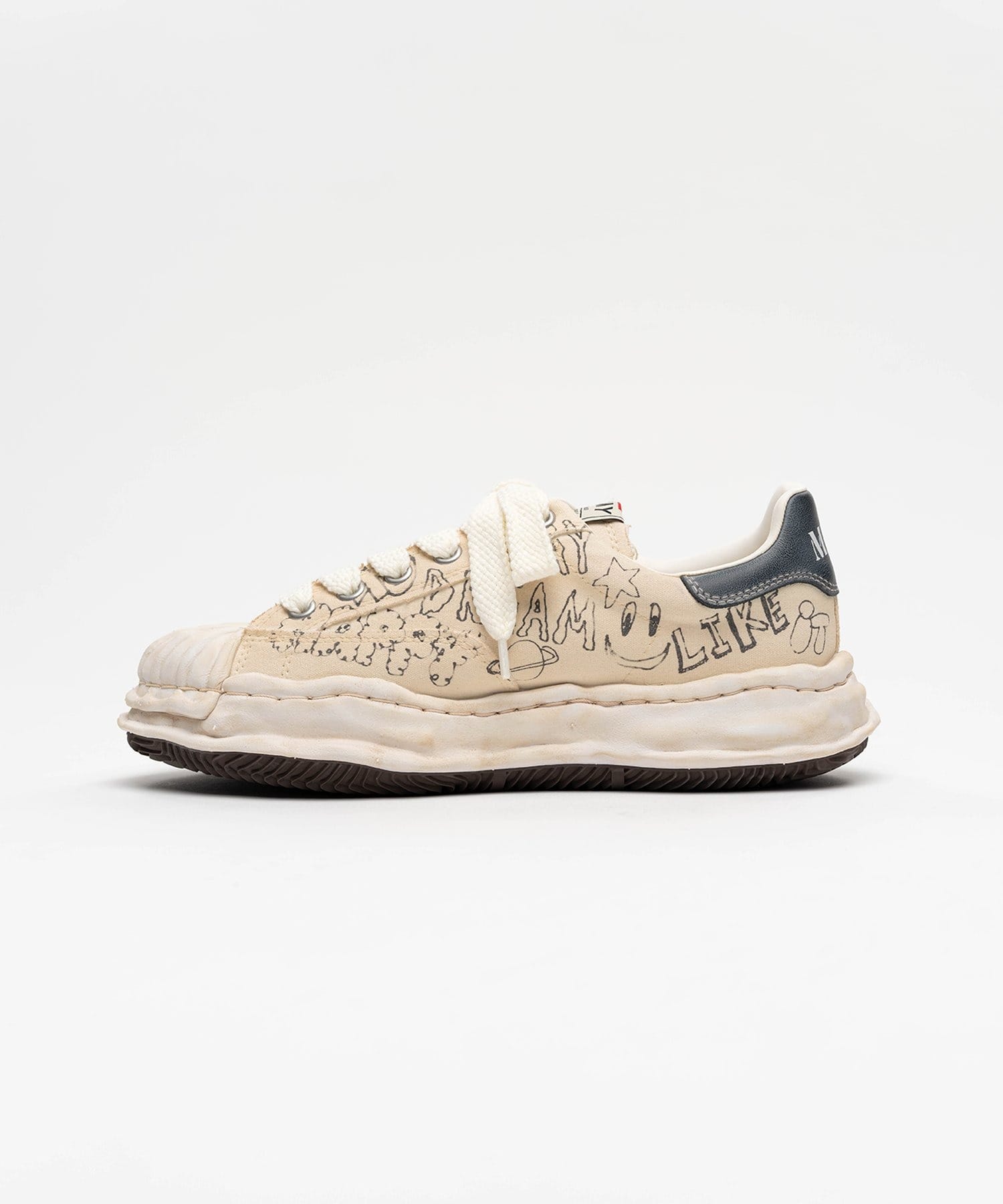 A16FW730 BLAKEY graffiti printed Low Maison MIHARA YASUHIRO