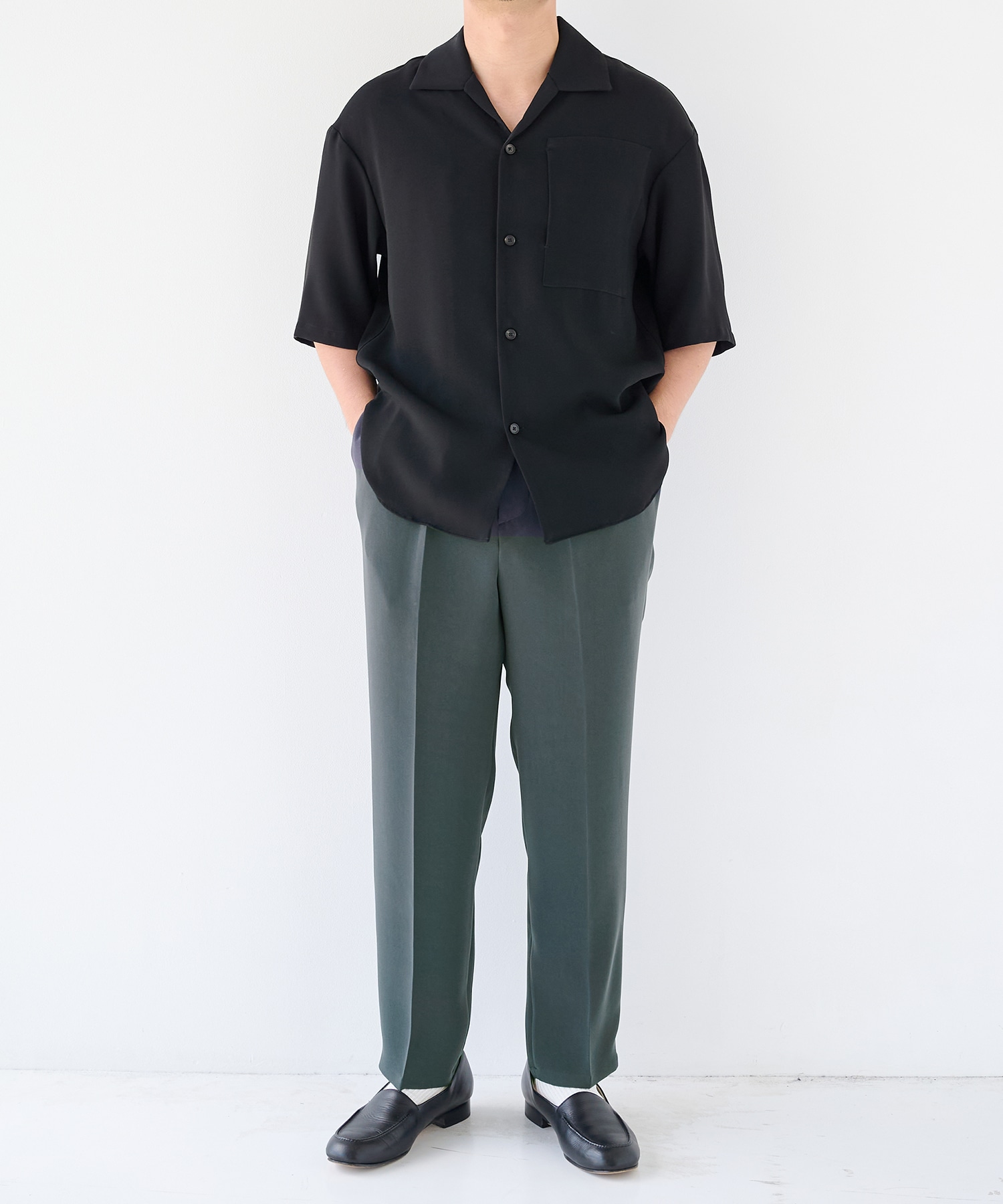 SUMMER ESSENTIAL TAPERED PANTS STUDIOUS
