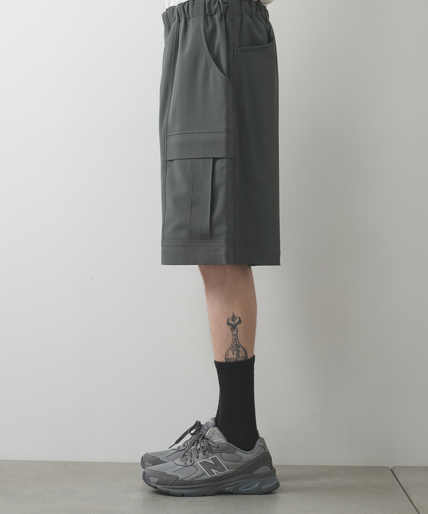 2251-CP50-003 CARGO HALF PANTS N.HOOLYWOOD