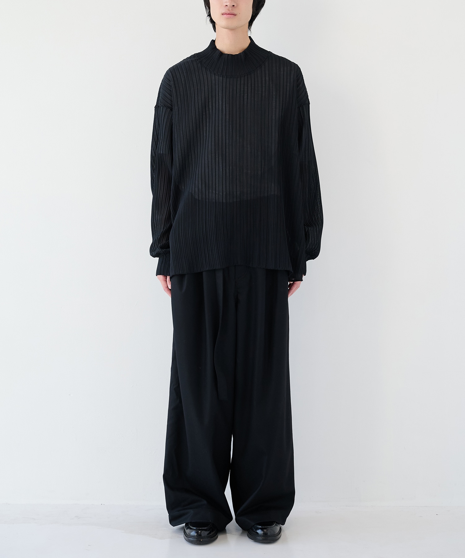 ハイネックプルオーバー SHAREEF