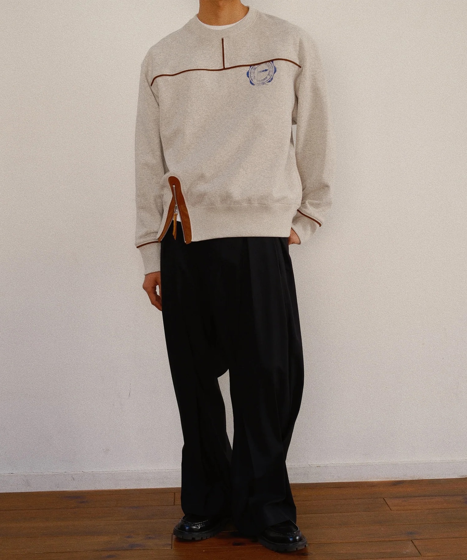 Leather-Trimmed Sweatshirt KHOKI