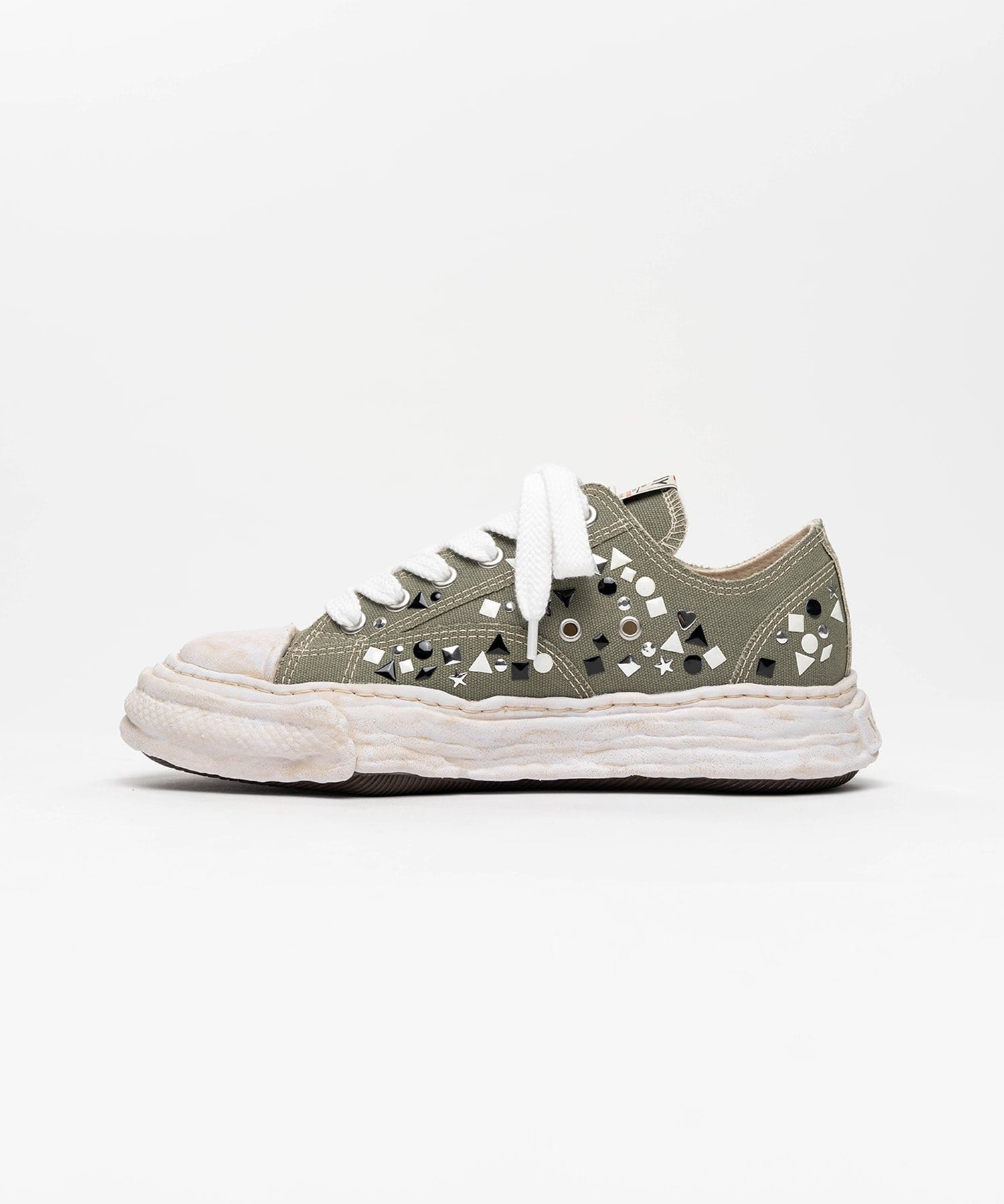 A16FW724 PETERSON 23 embellished canvas Low Maison MIHARA YASUHIRO