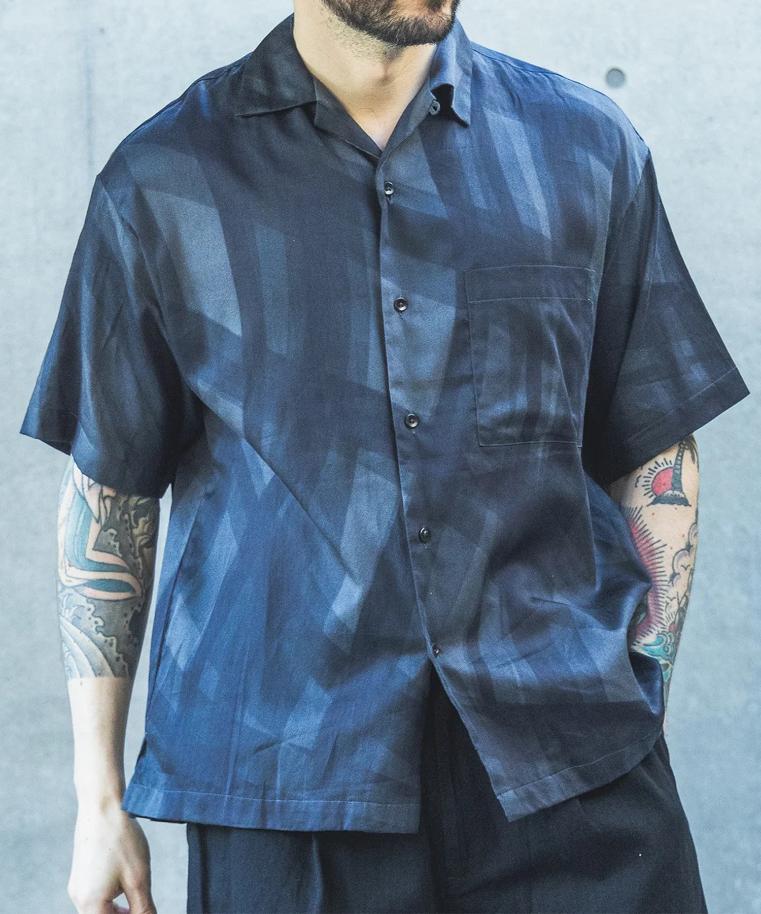 ABSTRACT CHECK /SHORT/S OPEN COLLAR SHIRT MR.OLIVE