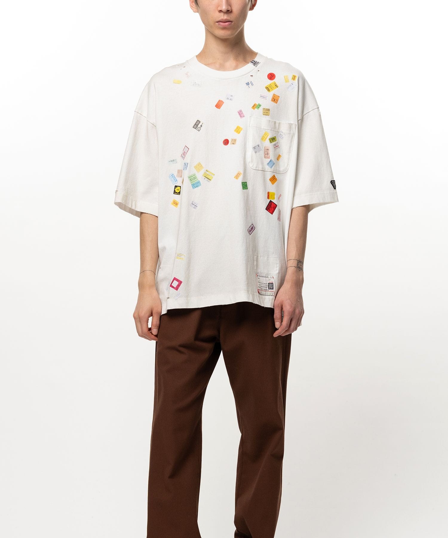 PRICE STICKER TEE Maison MIHARA YASUHIRO
