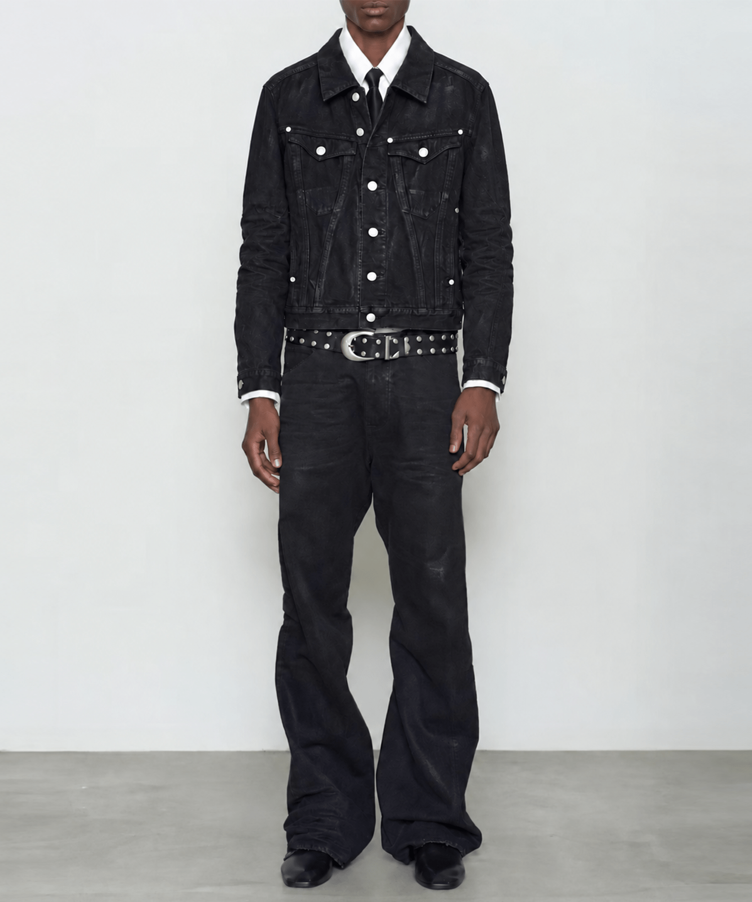 DENIM TRUCKER JACKET NVRFRGT