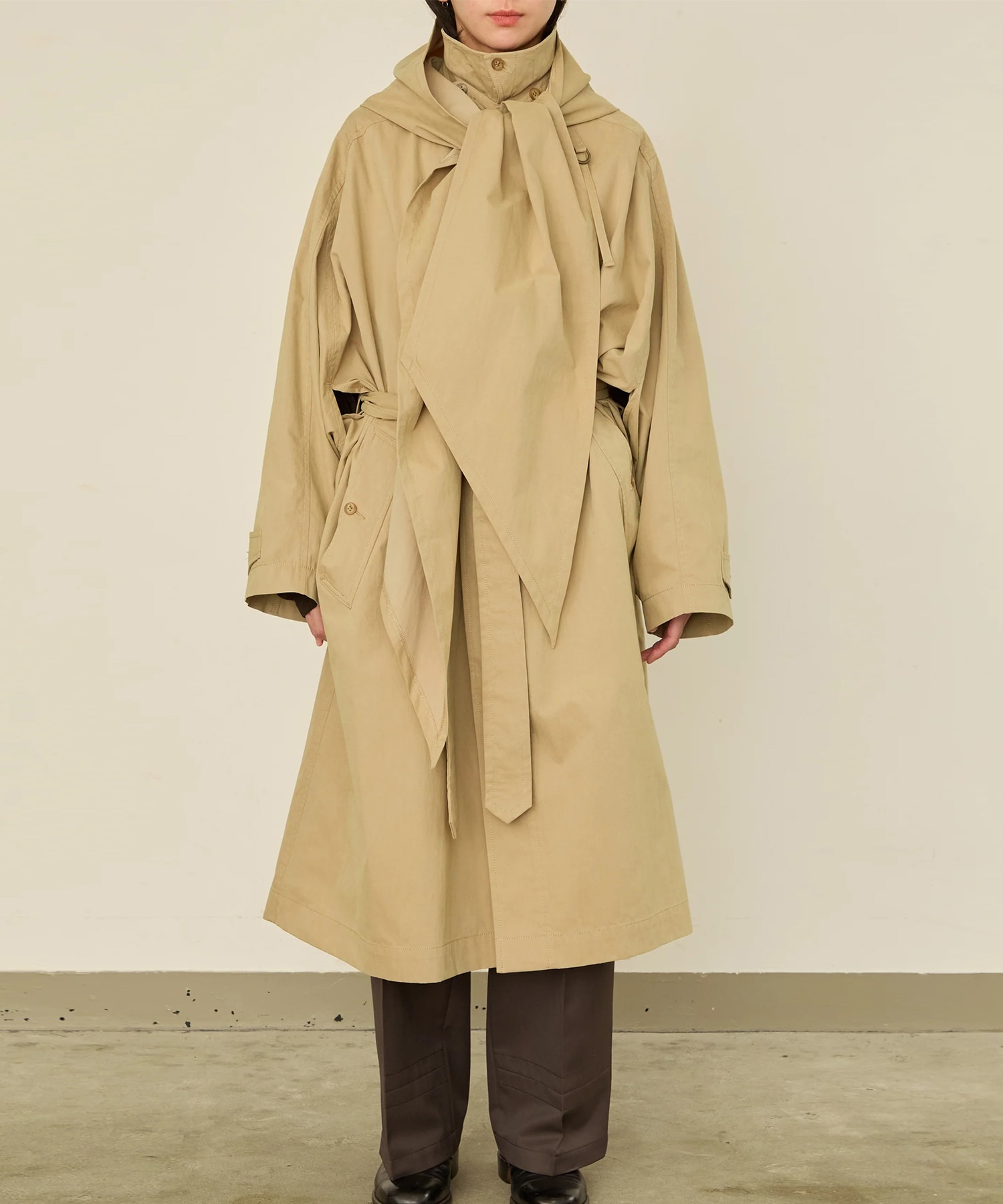 HAOLI TRENCH COAT I'm here