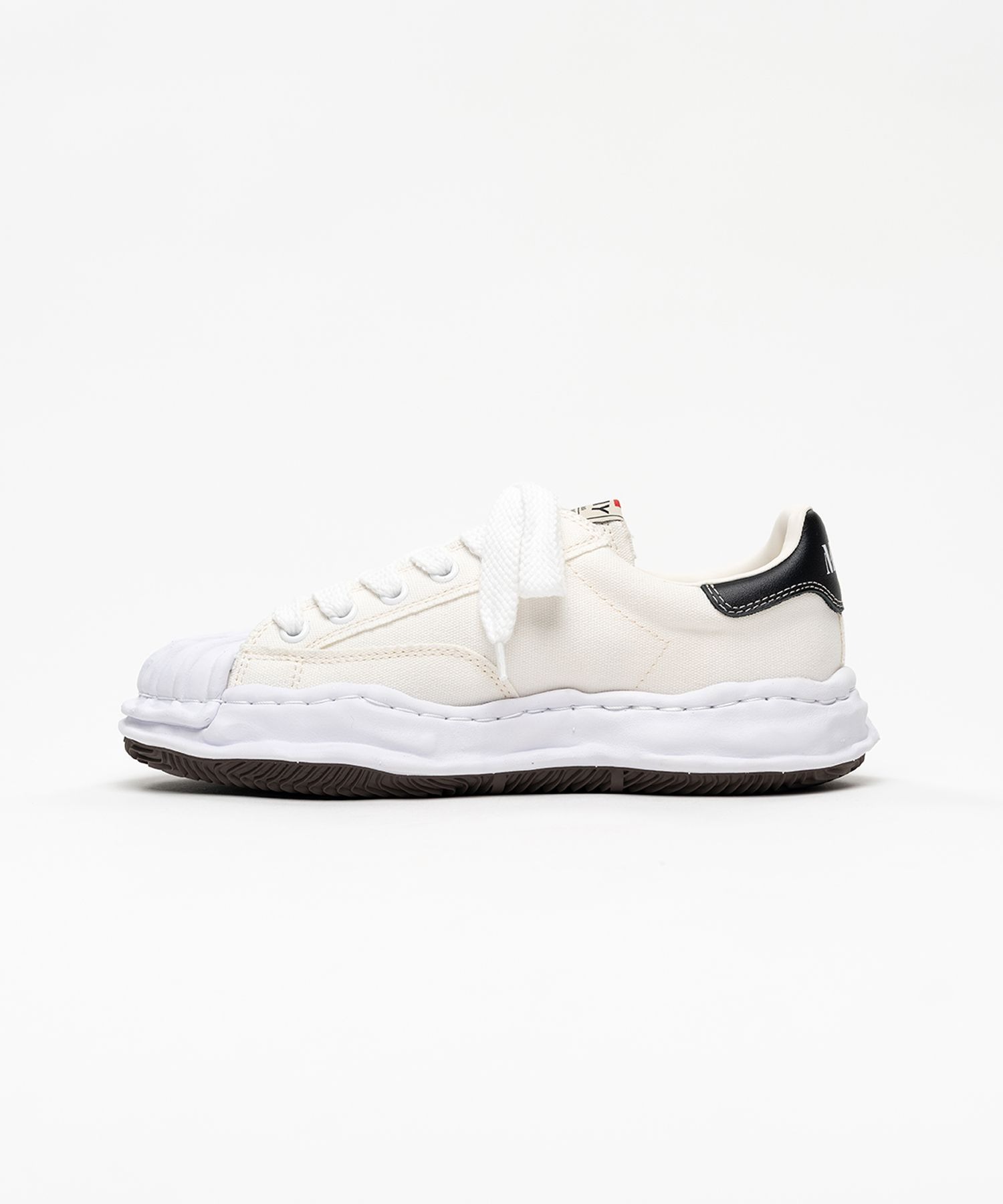BLAKEY/ original sole canvas Low-Top sneaker Maison MIHARA YASUHIRO