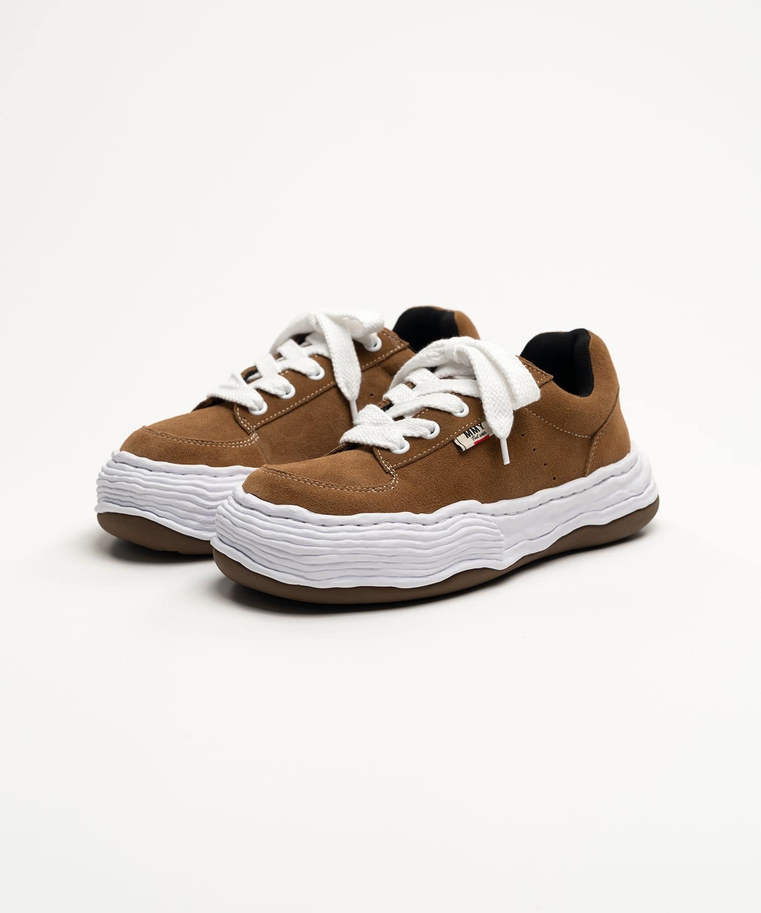 OLIVER / original sole suede Low-Top sneaker Maison MIHARA YASUHIRO