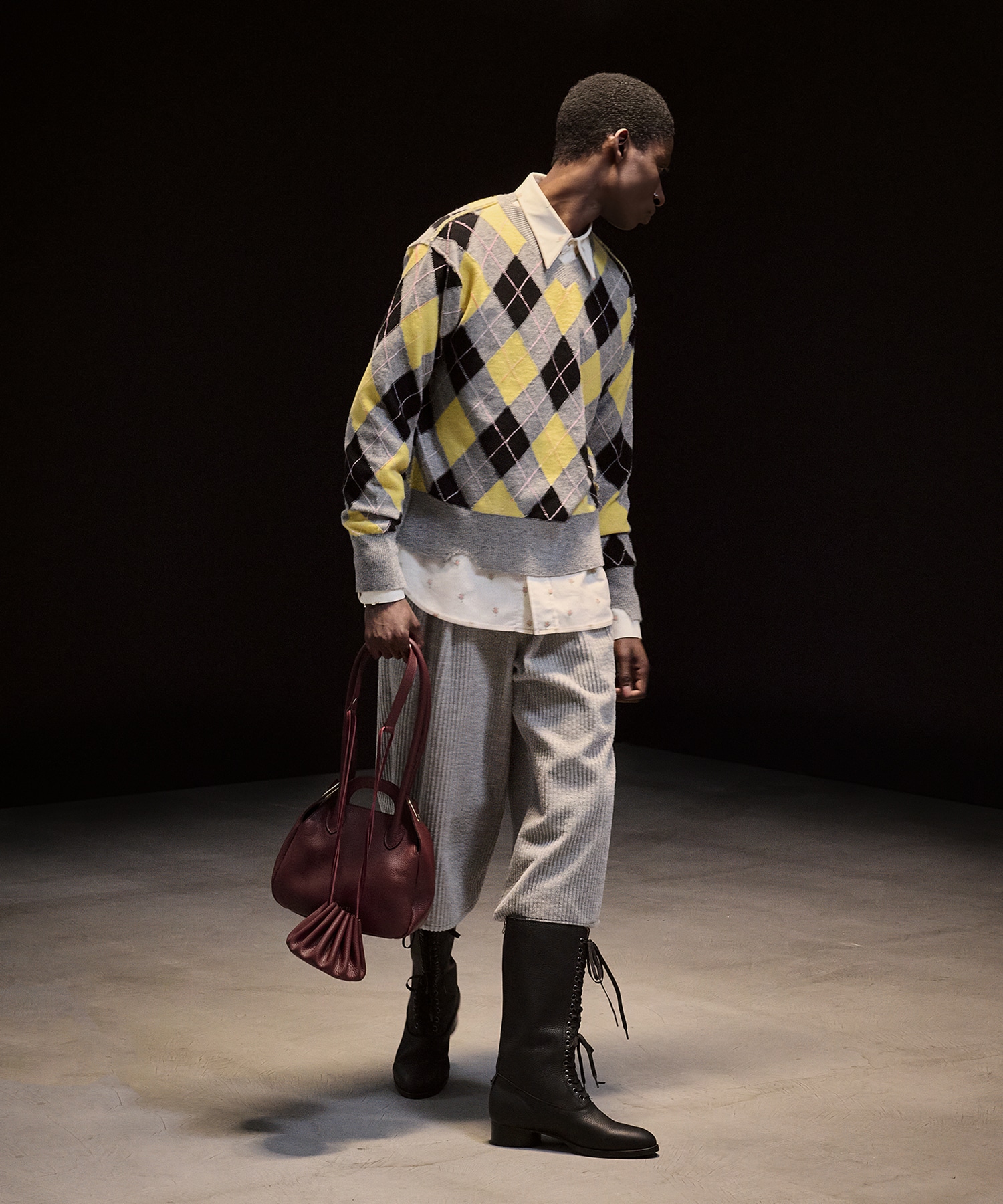 DIAMOND SCRAPED SWEATER MASU
