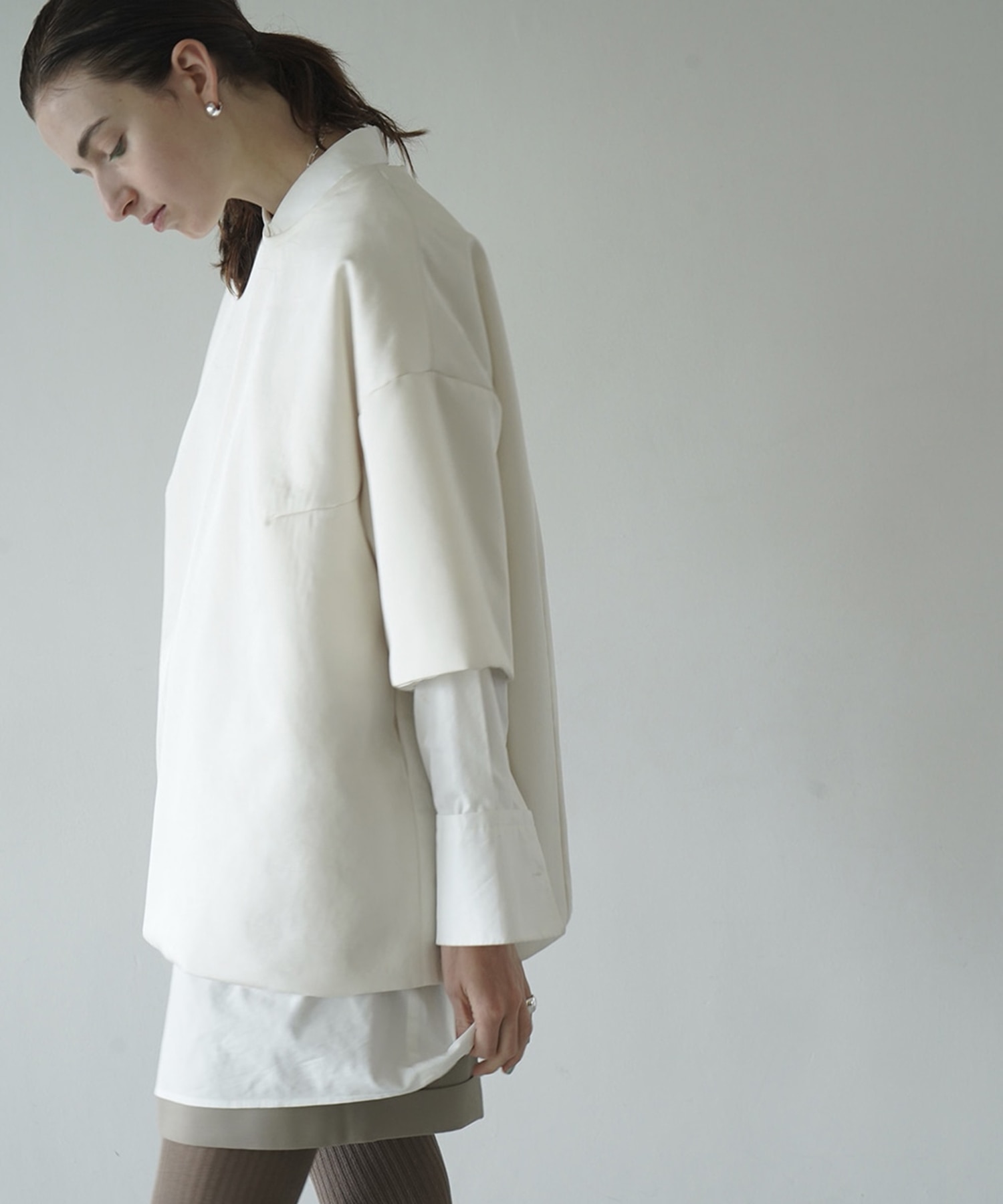 PADDED SATIN TOPS CLANE