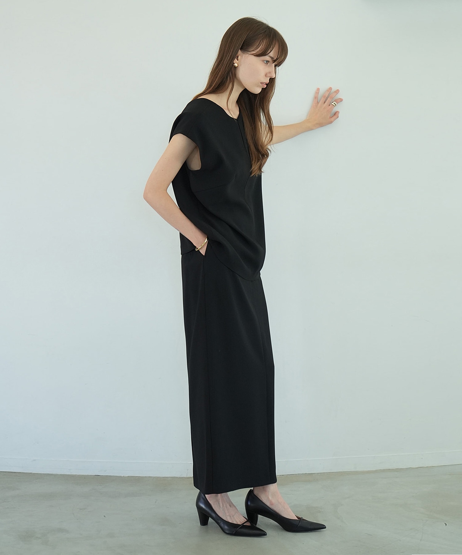 LAYERED BACK OPEN ONEPIECE CLANE