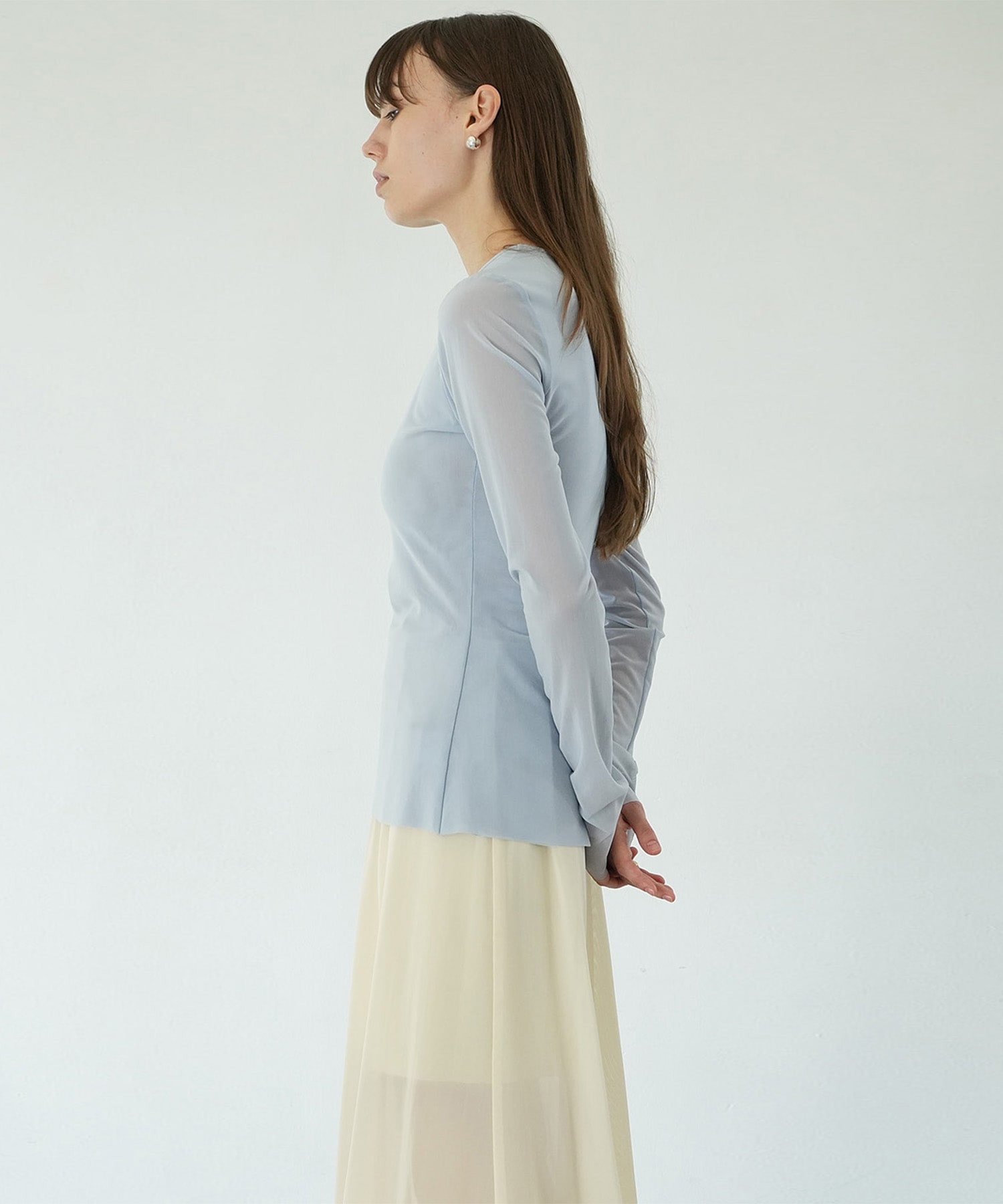 SHEER MESH CREW NECK TOPS CLANE