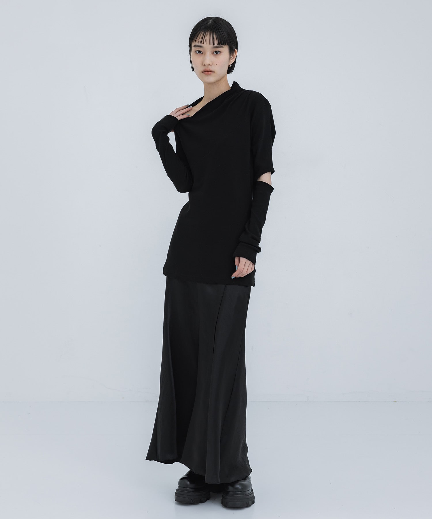 ELBOW NOTCH TERECO RIB TOPS THINGS THAT MATTER