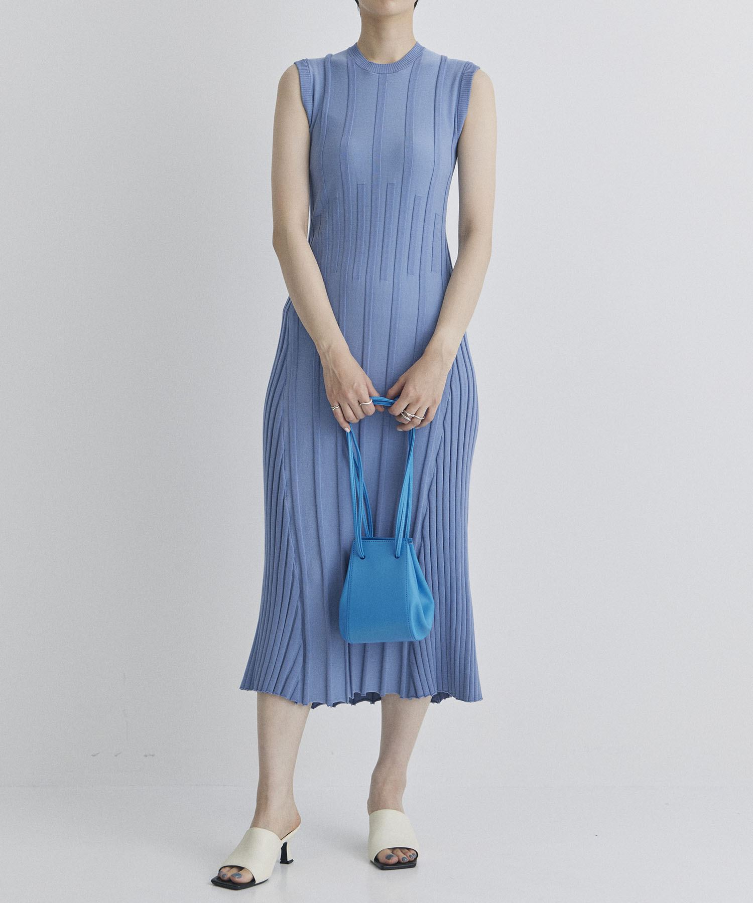 別注レザー巾着BAG COURTNEY ORLA