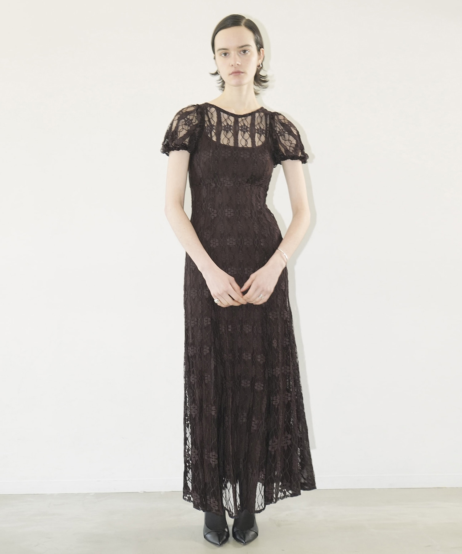 LACE MINI PUFF SLEEVE ONEPIECE CLANE
