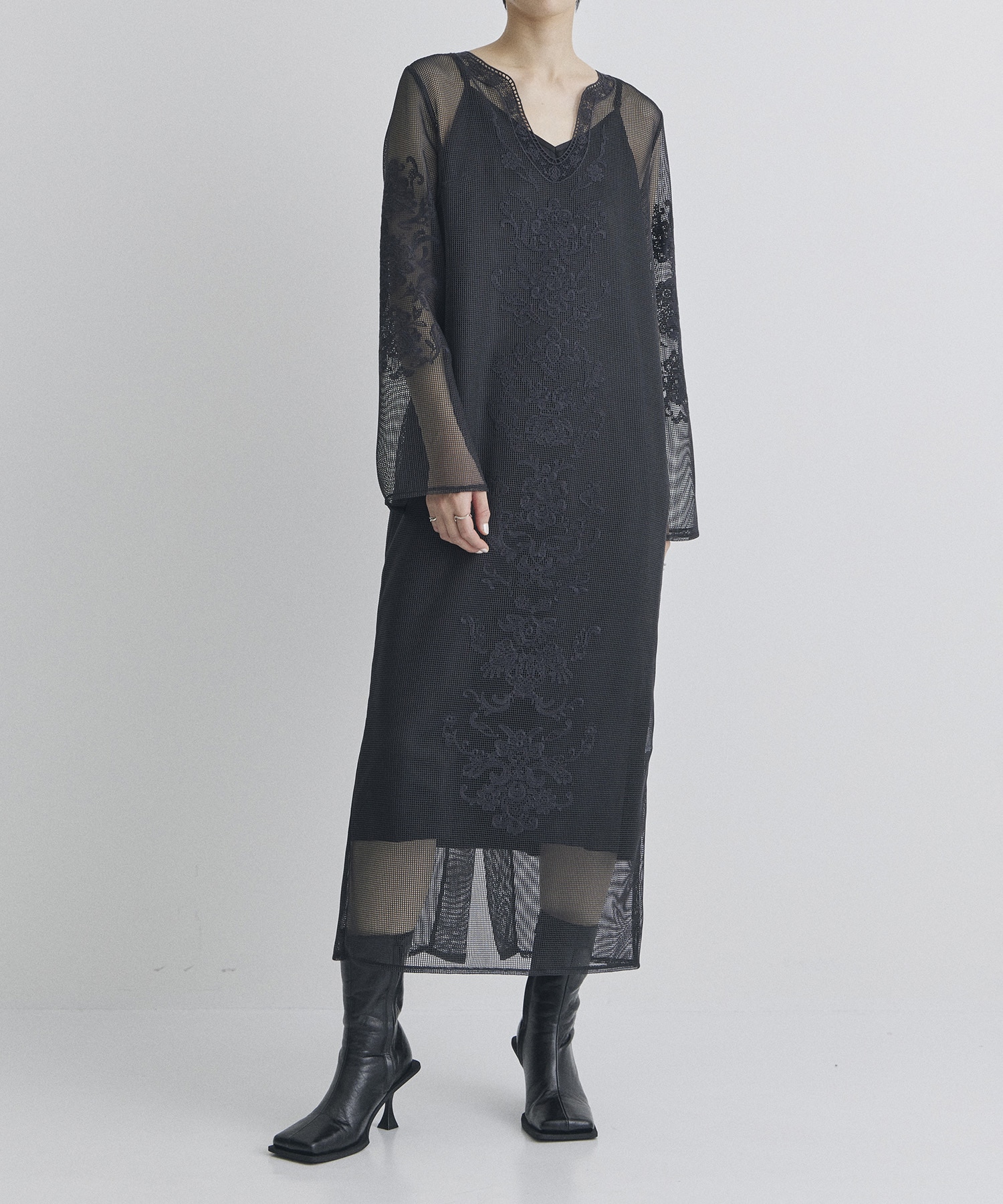 FLORA EMBROIDERY MESH DRESS AMERI