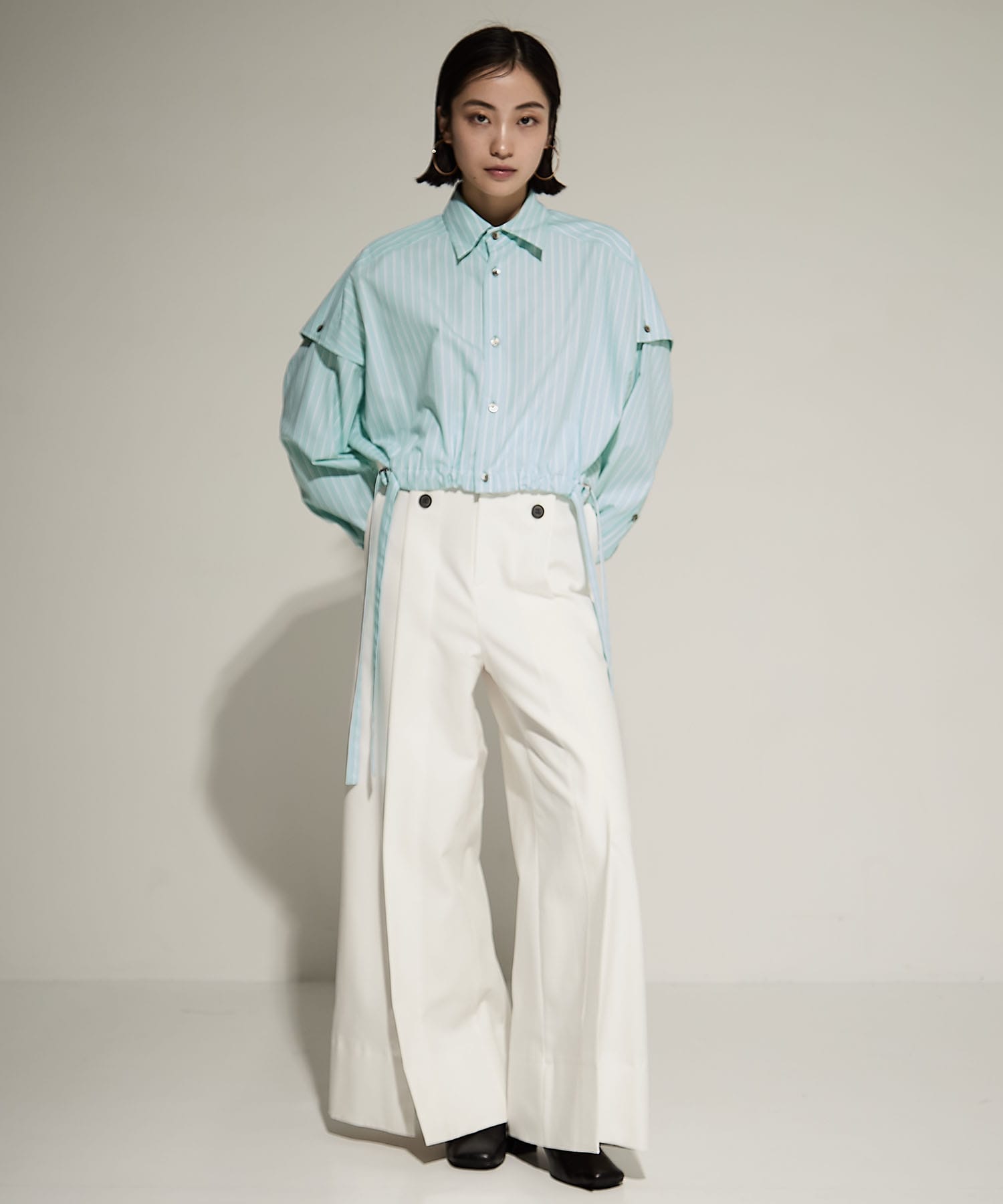 Double Belt Cropped Shirt UJOH