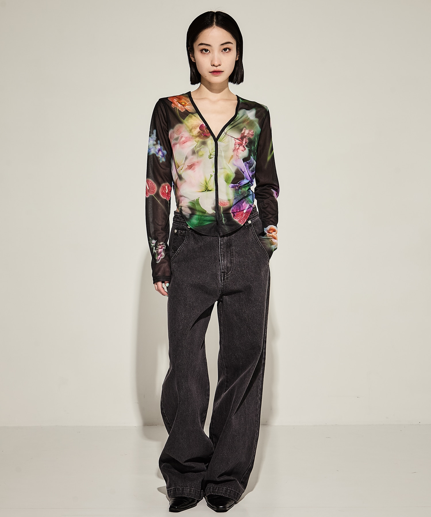 2WAY SMOKE FLOWER SHEER TOP AMERI